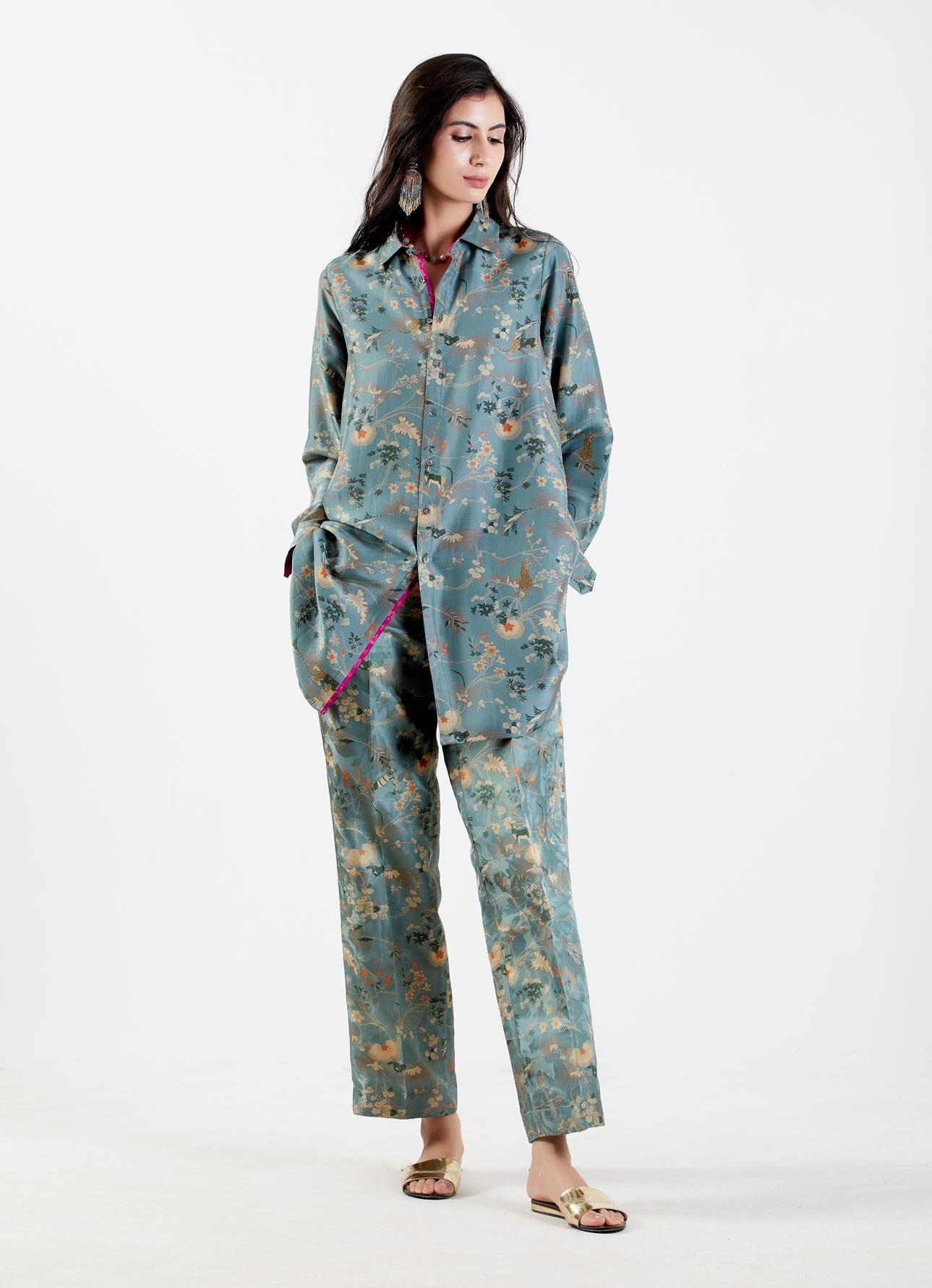 Luxury Oversized Silk Twirt Shirt for Women - Soft Twill Mist Fabric - Perfect for Casual Outfits, Office Wear & Evening Occasions