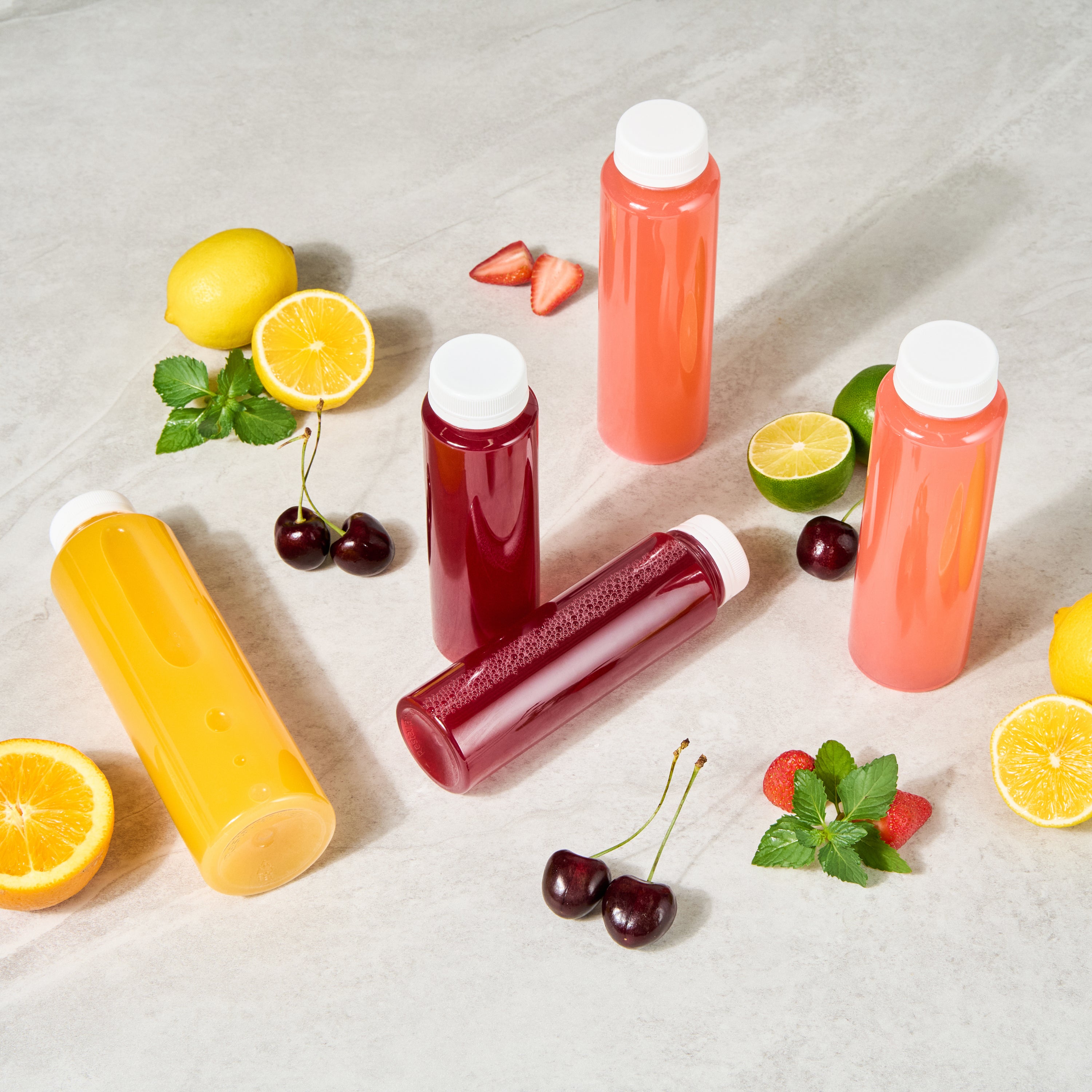 8 oz Round Clear Plastic Cold Pressed Juice Bottles with Safety Cap - 2 x 2 x 6.75 Inches - Pack of 100 - Perfect for Fresh Juices, Smoothies, and Healthy Beverages at Home or Retail Stores