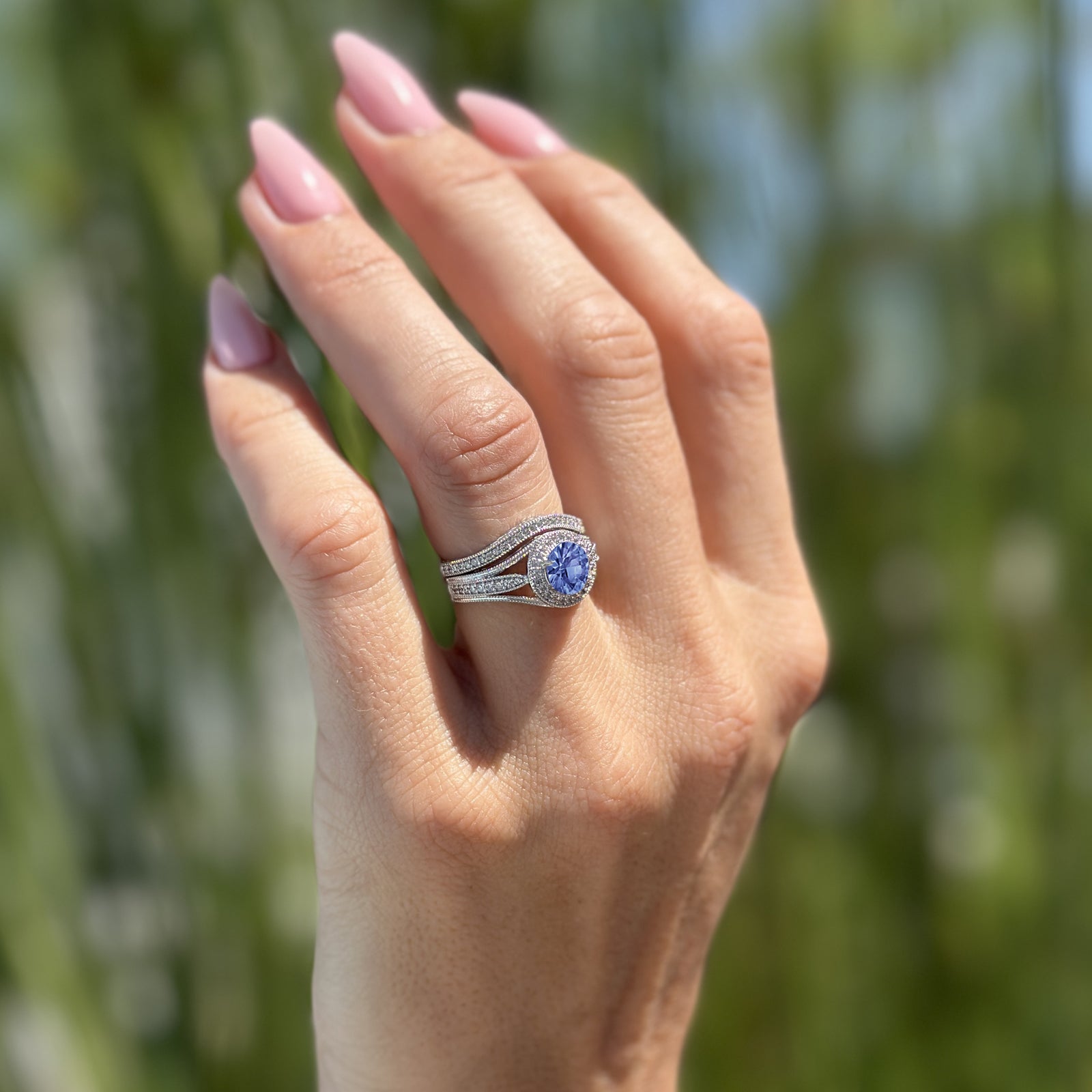 14K White Gold Tanzanite & CZ Halo Split Shank Ring - Elegant Two-Tone Contour Wedding Band for Women, Perfect for Engagement, Anniversary & Special Occasions