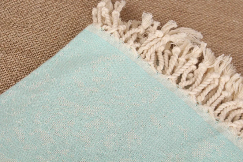 Premium Mint Green Turtle Print Turkish Beach Towel - Large, Soft & Absorbent for Pool, Sand & Sunbathing - Perfect Summer Vacation Accessory