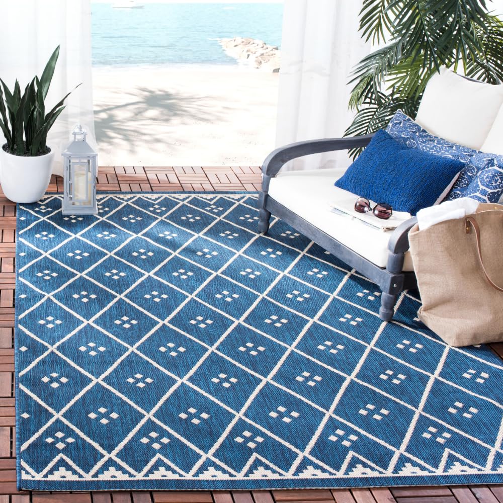 SAFAVIEH Courtyard Collection 4' x 5'7