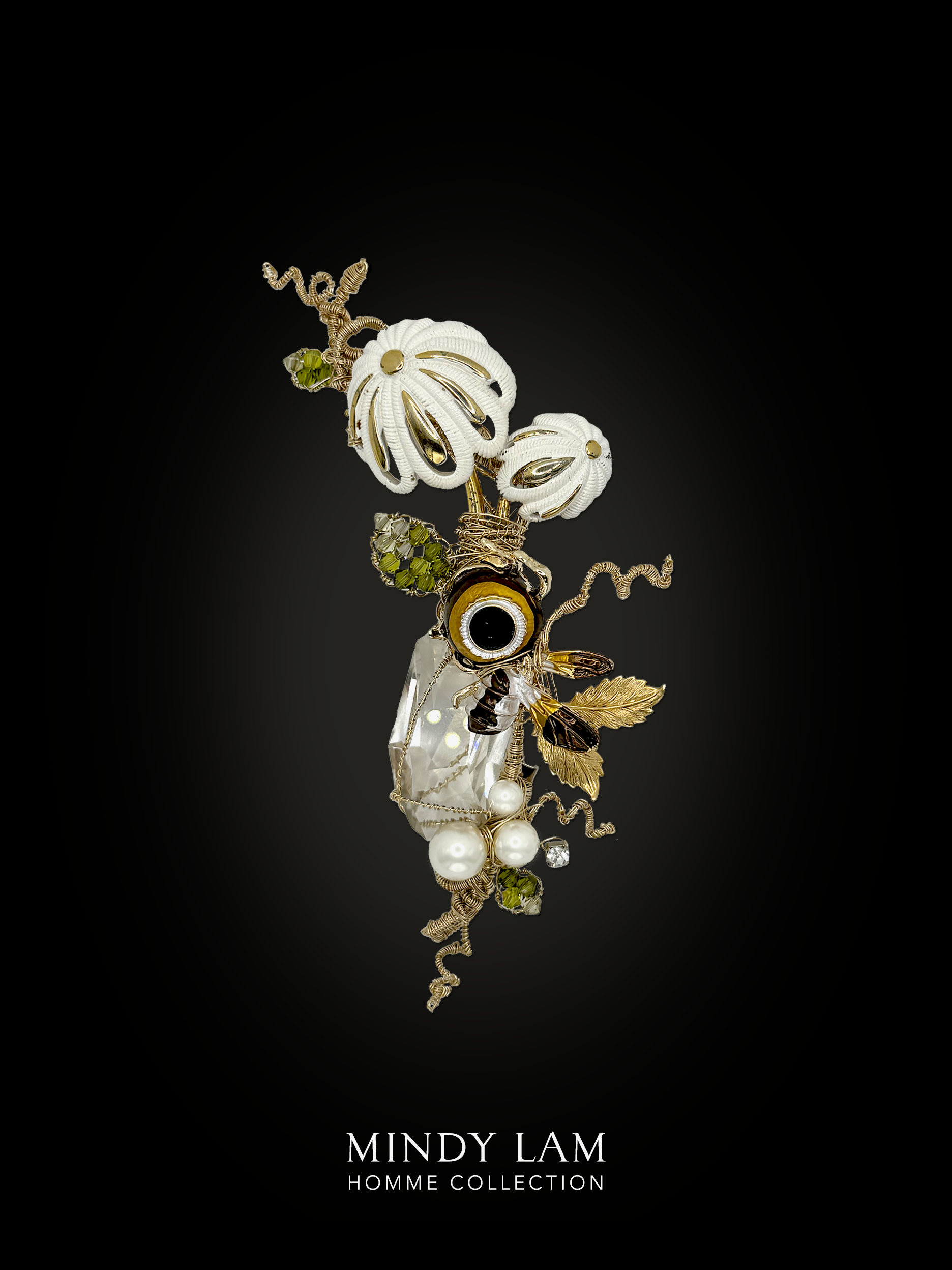 Stylish Men's Lapel Pin - Doe Eyed Bumblebee & Dandelion Design for Suits, Blazers & Formal Occasions