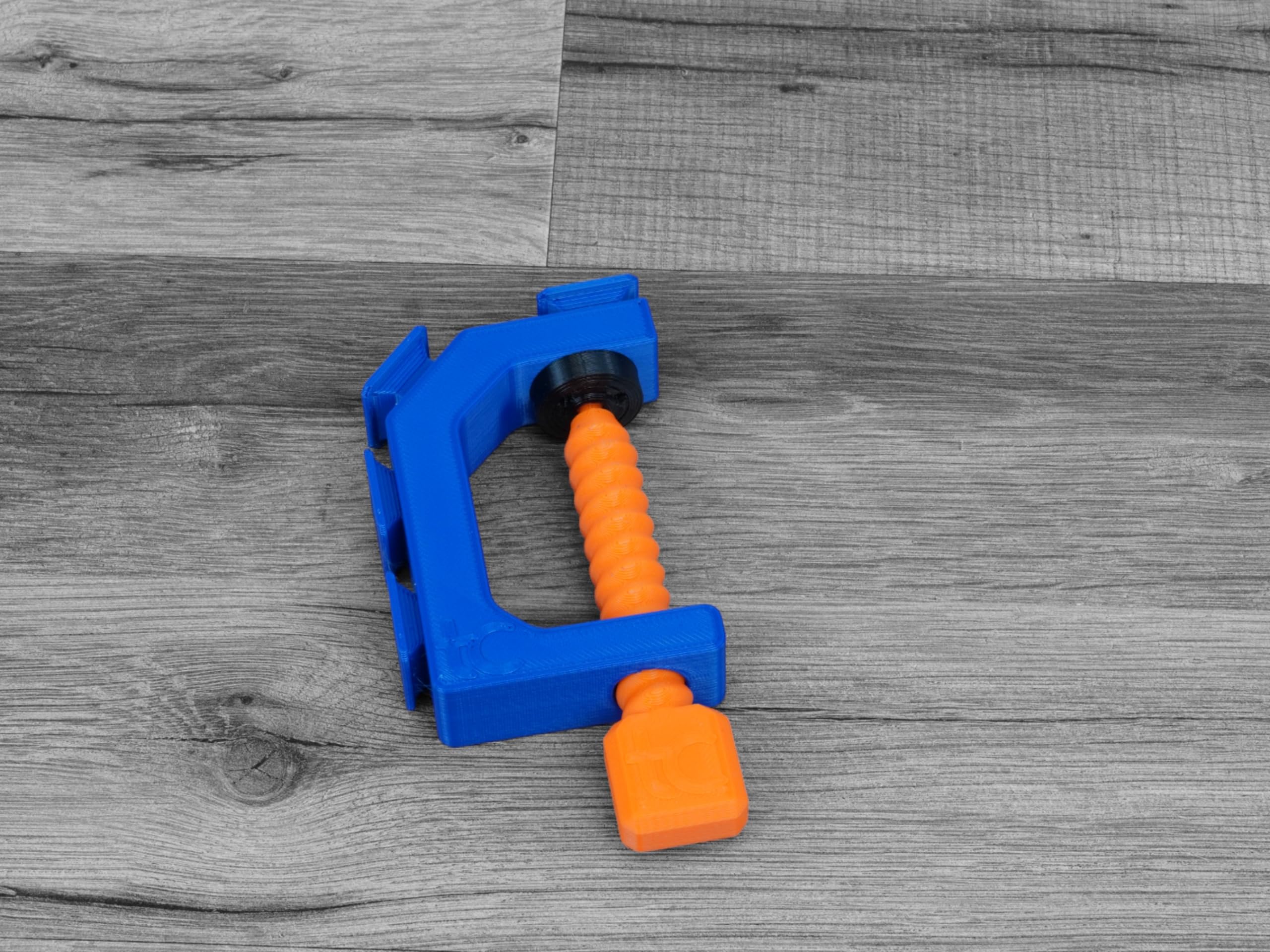 Hot Wheels Track Clamp - Blue & Orange Replacement Part for Hot Wheels Race Tracks - Perfect for DIY Track Repairs & Custom Race Setups
