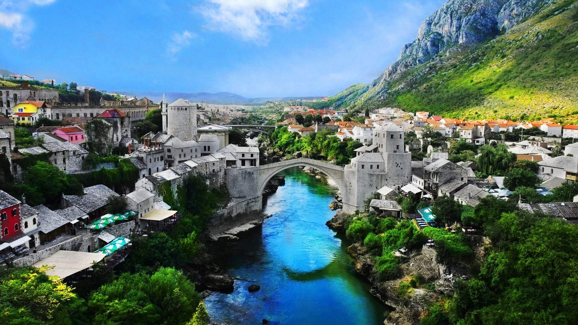 1000 Piece Classic Jigsaw Puzzle for Adults & Kids - DIY Mostar Old Town Wooden Puzzle - Intellectual Game & Modern Home Decor (75x50cm) - Perfect for Family Game Night, Wall Art & Holiday Gifts