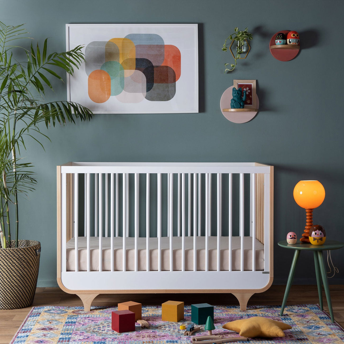 Jolly 3-in-1 Convertible Baby Crib - Toddler Bed & Daybed - Safe & Stylish Nursery Furniture for Newborns to Kids | Perfect for Bedrooms, Daycare & Guest Rooms