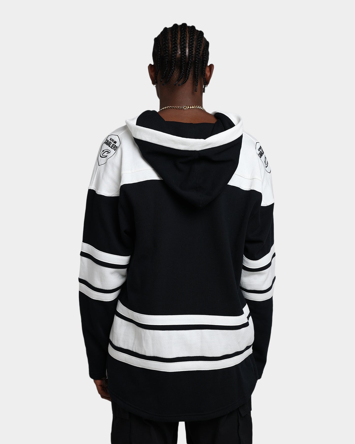 47 Brand Cleveland Cavaliers Superior Lacer Hoodie - NBA Basketball Fan Apparel - Jet Black - Cozy Pullover Sweatshirt for Men & Women - Perfect for Game Day, Casual Wear & Street Style