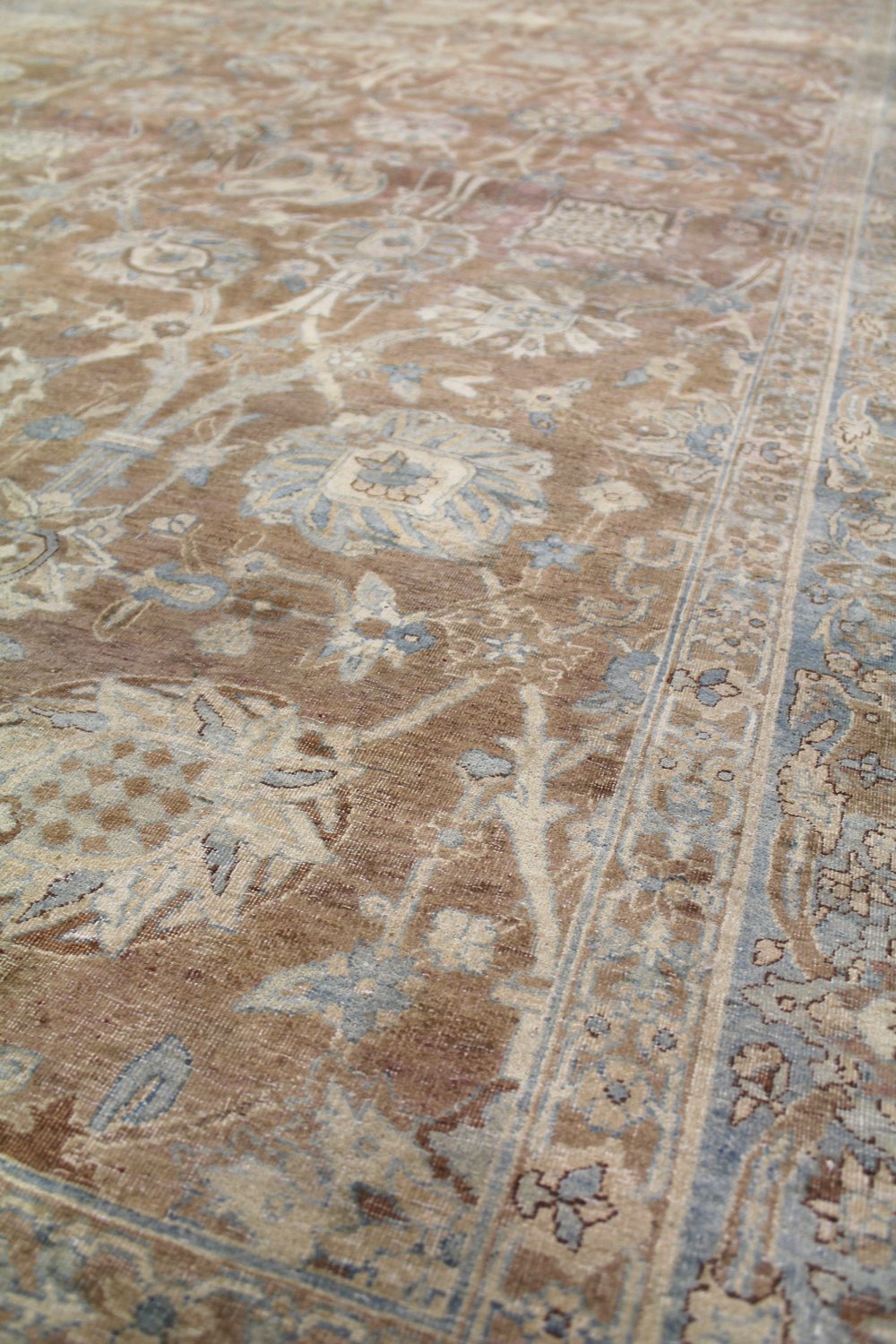 Antique Lavar Kerman Handwoven Traditional Persian Rug JF8063 - Perfect for Living Room, Bedroom & Home Decor