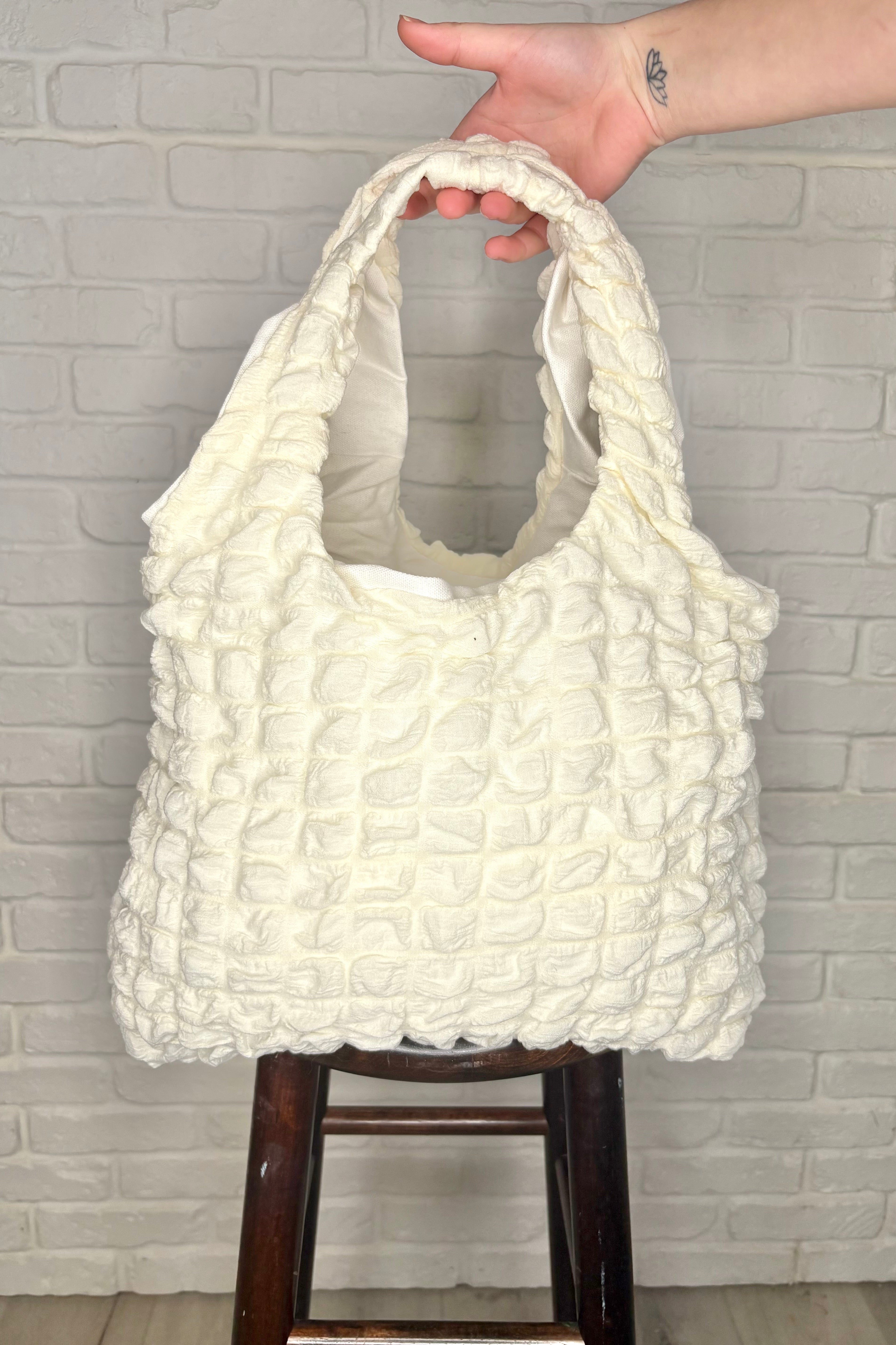 Premium Cream Cloud Tote Bag - Lightweight & Durable Day Out Essentials Carrier - Perfect for Beach, Shopping & Work Commute