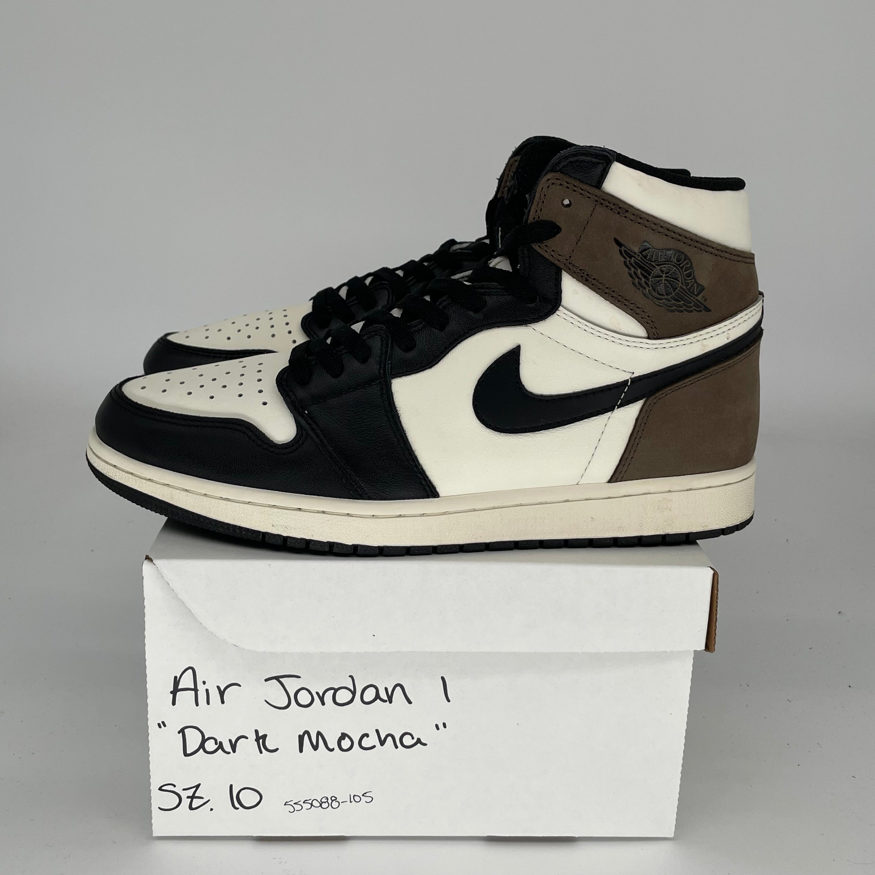 Air Jordan 1 Dark Mocha Men's Sneakers Size 10 - 555088-105 - Retro High OG Basketball Shoes for Casual Wear & Street Style