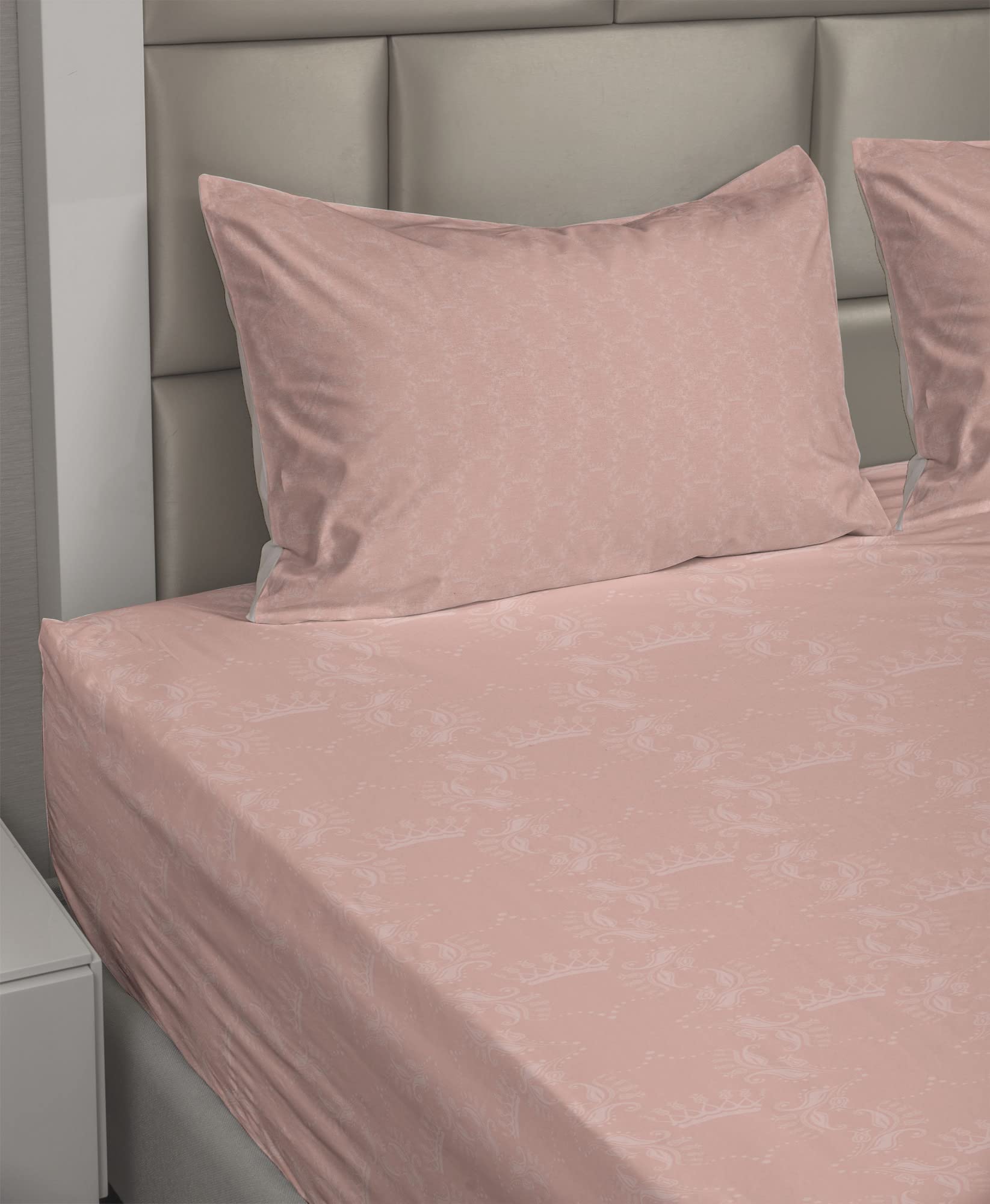 Ambesonne Peach Crown & Floral Abstract Bed Sheet Set - Soft Faded Monochrome Design, 4-Piece Queen Size with Fitted Sheet, Flat Sheet & Pillowcases - Coral Accent Bedding for Master Bedroom, Guest Room & Cozy Home Decor