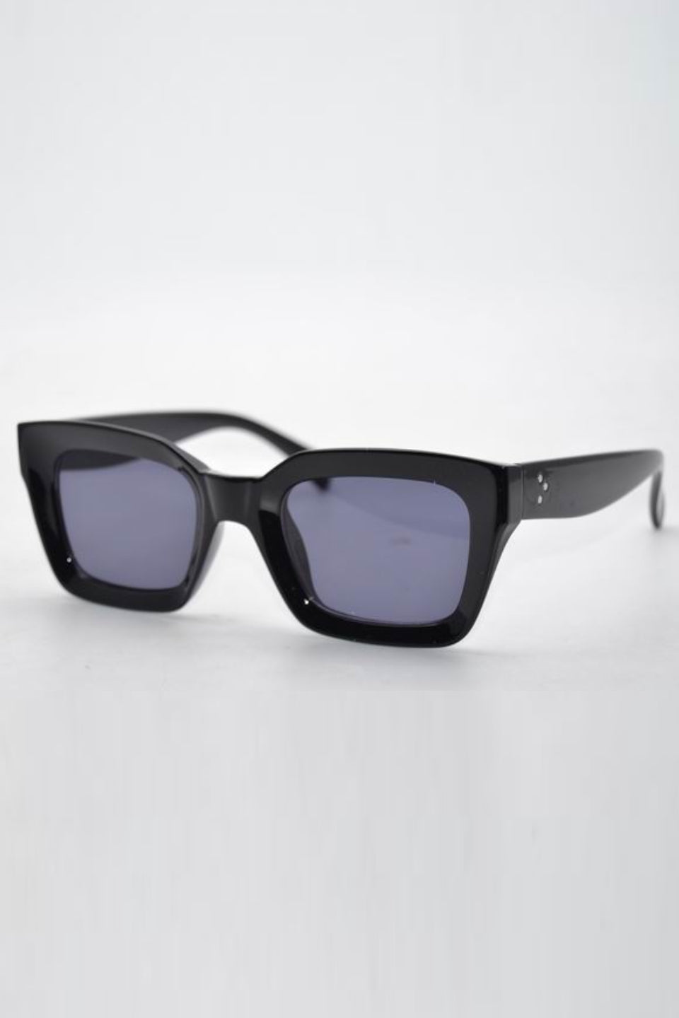 Onassis Square Black Sunglasses with Smoke Lens - Stylish UV Protection for Outdoor Activities, Beach, and Driving