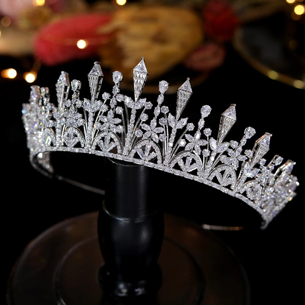 Luxury Crystal Zircon Bridal Tiara & Crown Hair Accessory for Women - Perfect for Weddings, Prom, Pageants & Special Occasions