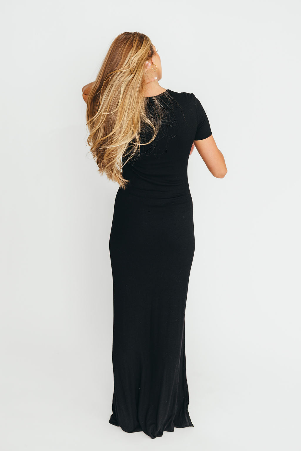 The Charlie Ribbed Maxi Dress in Black - Elegant Long Sleeve Bodycon Dress for Women | Perfect for Parties, Weddings & Evening Events