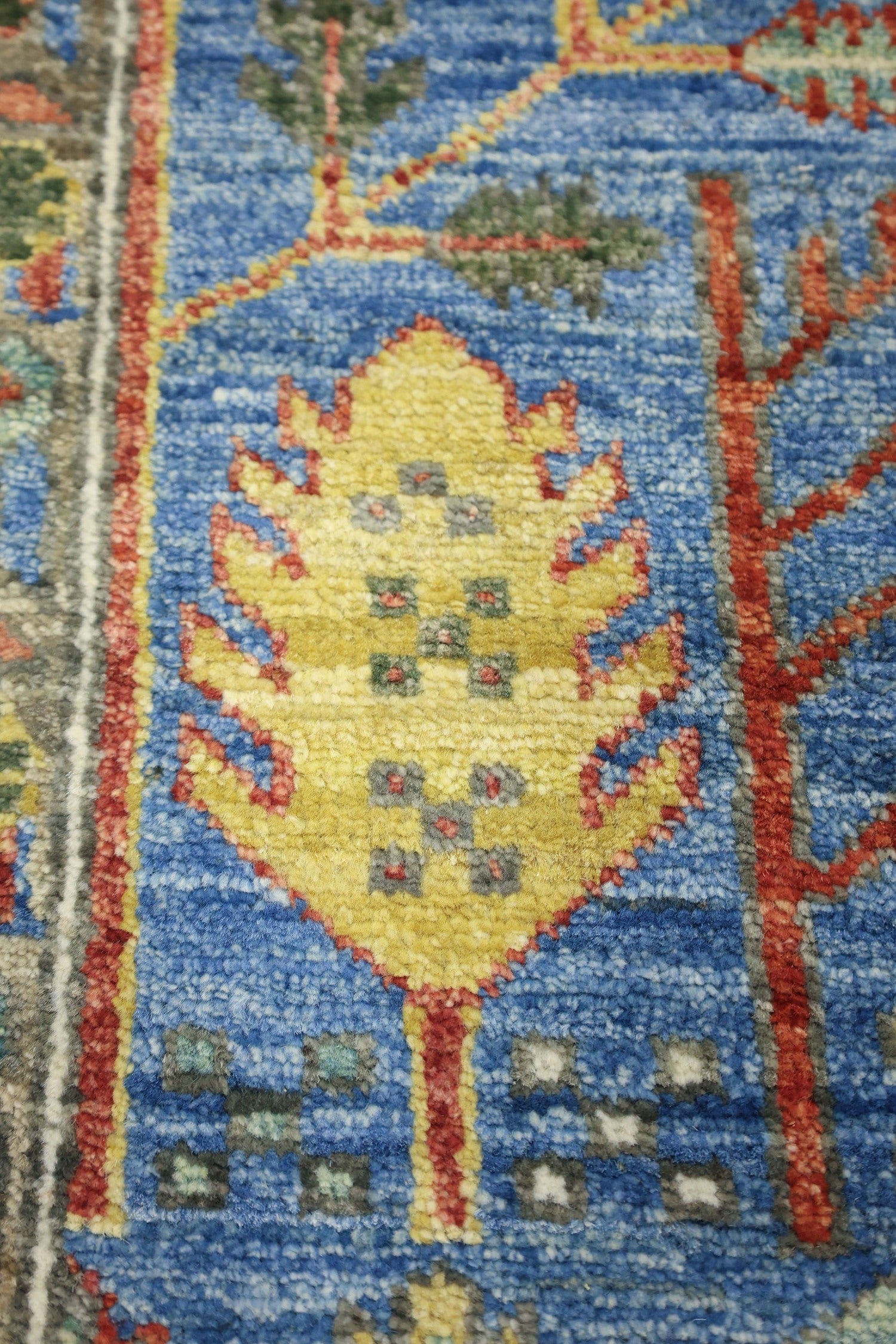 Handwoven Bakshaish Willow Tribal Rug - Authentic Persian Design, J76818 - Perfect for Boho Home Decor, Living Room, Bedroom & Office