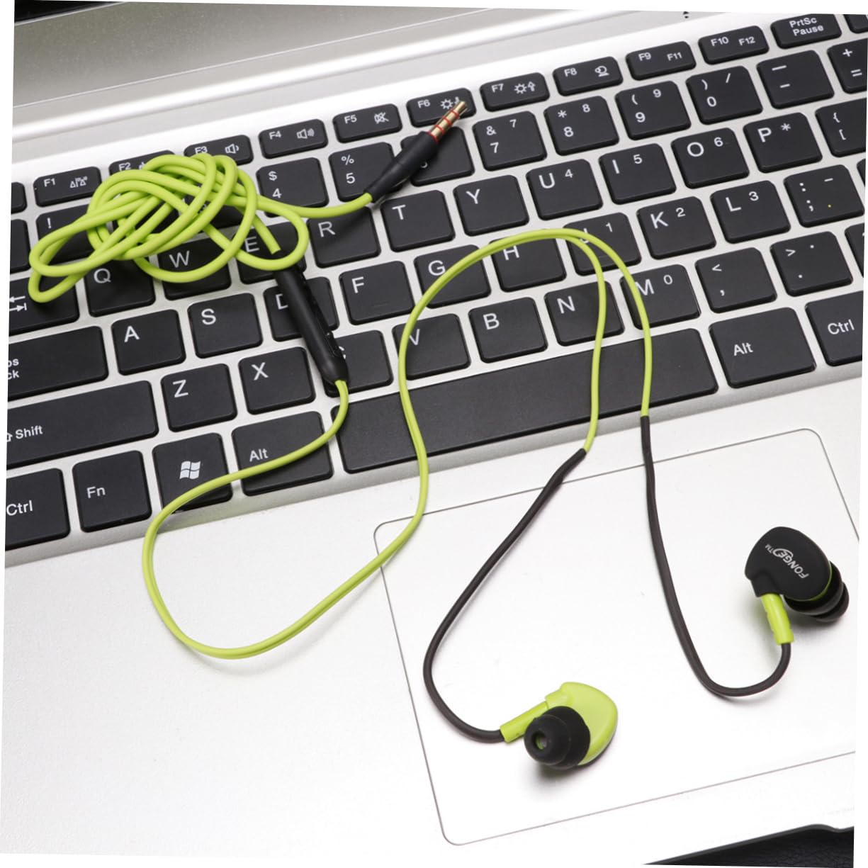 Artibetter Wired Earbuds with Microphone - 3.5mm Bass Sound Headphones, Waterproof In-Ear Headset (Green) - Perfect for Running, Gym Workouts & Daily Commute