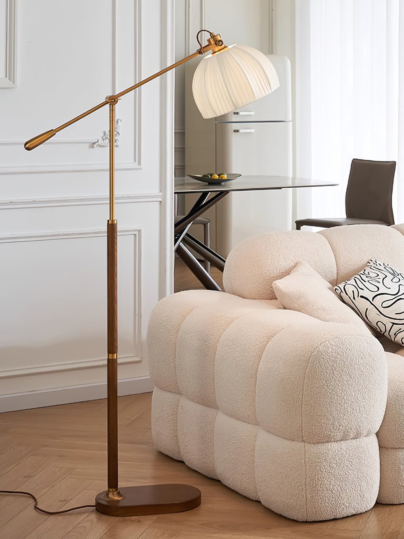 Alaric Modern Floor Lamp - Adjustable Brightness LED Standing Light for Living Room, Bedroom & Office - Stylish Home Decor Lighting