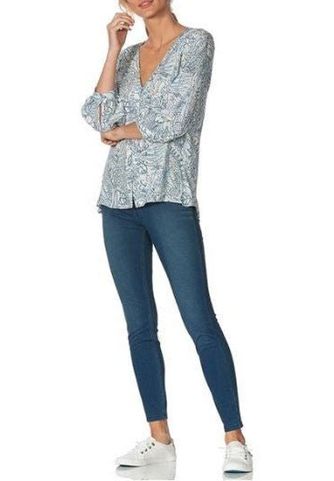 HUE Ultra Soft High Waist Denim Leggings for Women - Stretchy Comfortable Jeggings with Pockets - Perfect for Yoga, Work & Casual Wear