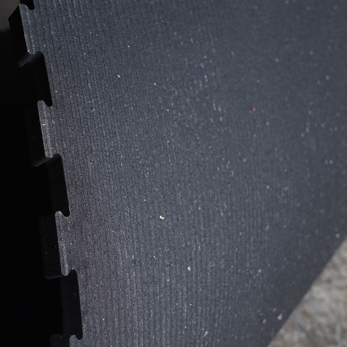 SurfaceCo Interlocking Stall Mats 3/4 Inch Thick - Heavy Duty Rubber Flooring Tiles for Gym, Garage, Home Workout, and Stable Flooring - Anti-Fatigue, Shock Absorbent, Easy to Install