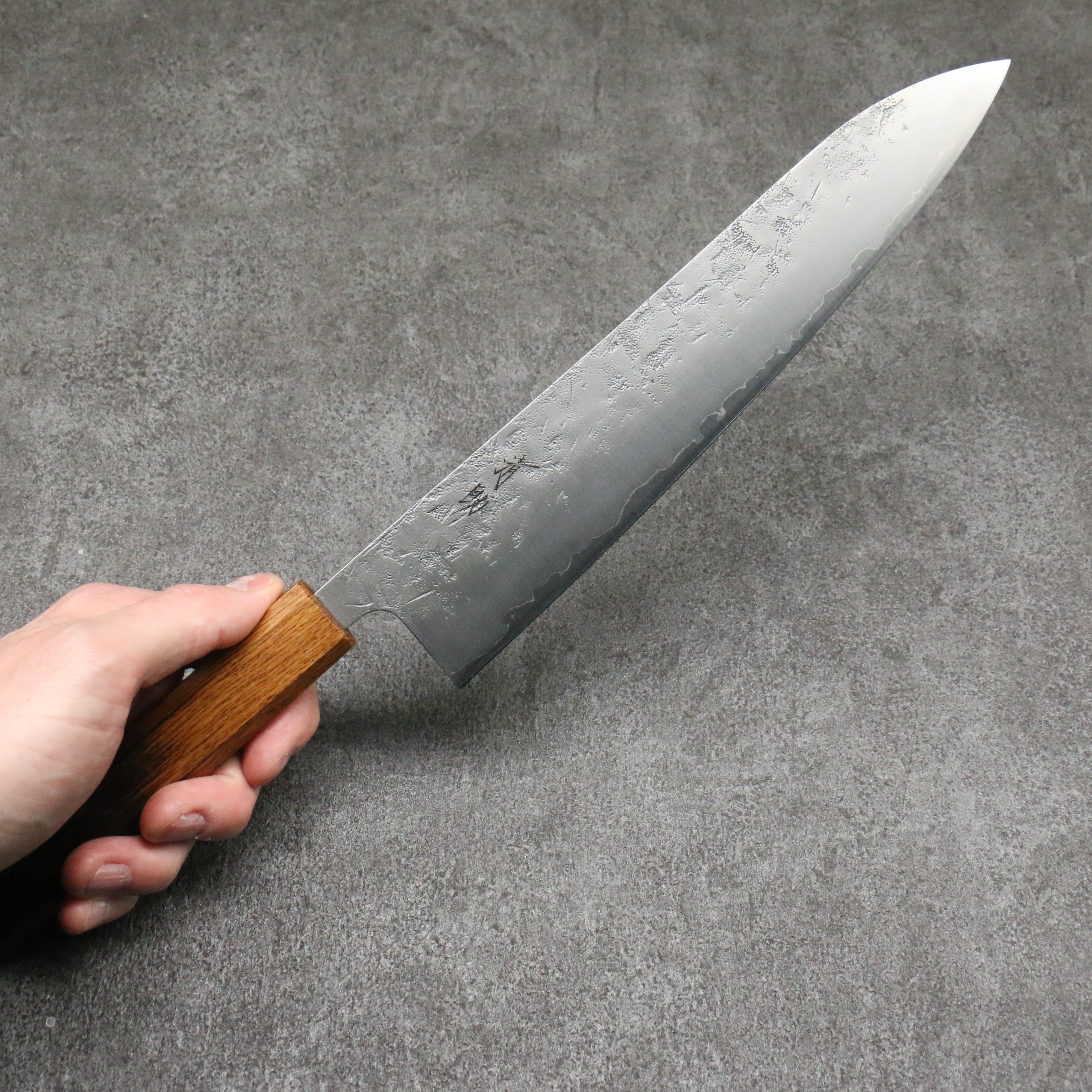 Premium Seisuke SLD Washiji Gyuto 240mm Japanese Chef Knife with Burnt Oak Handle – Ideal for Sushi, Meat Cutting & Professional Kitchen Use