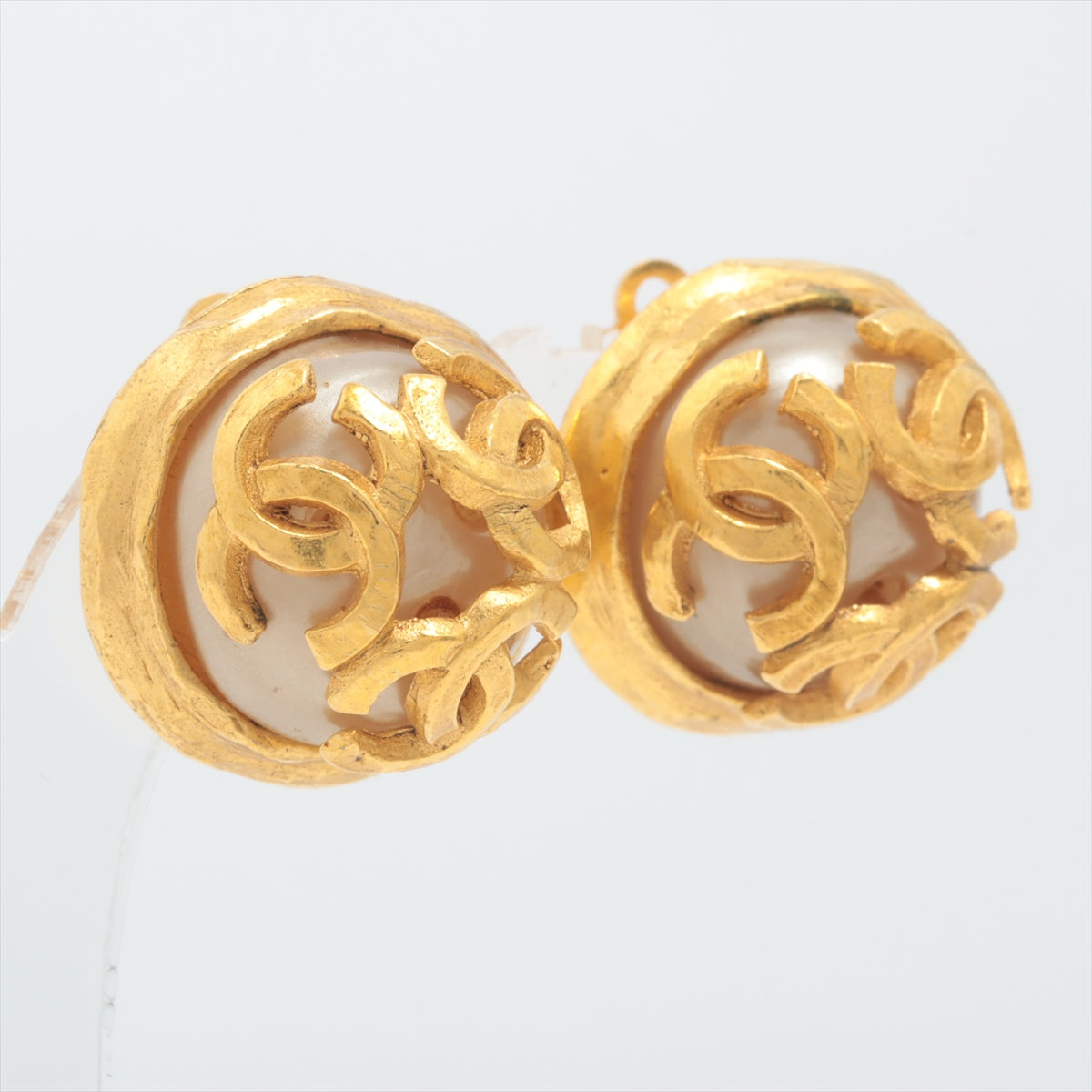 Chanel Round CC Pearl Clip Earrings - Fashion Jewelry for Women | Elegant Pearl Earrings for Parties, Weddings & Special Occasions