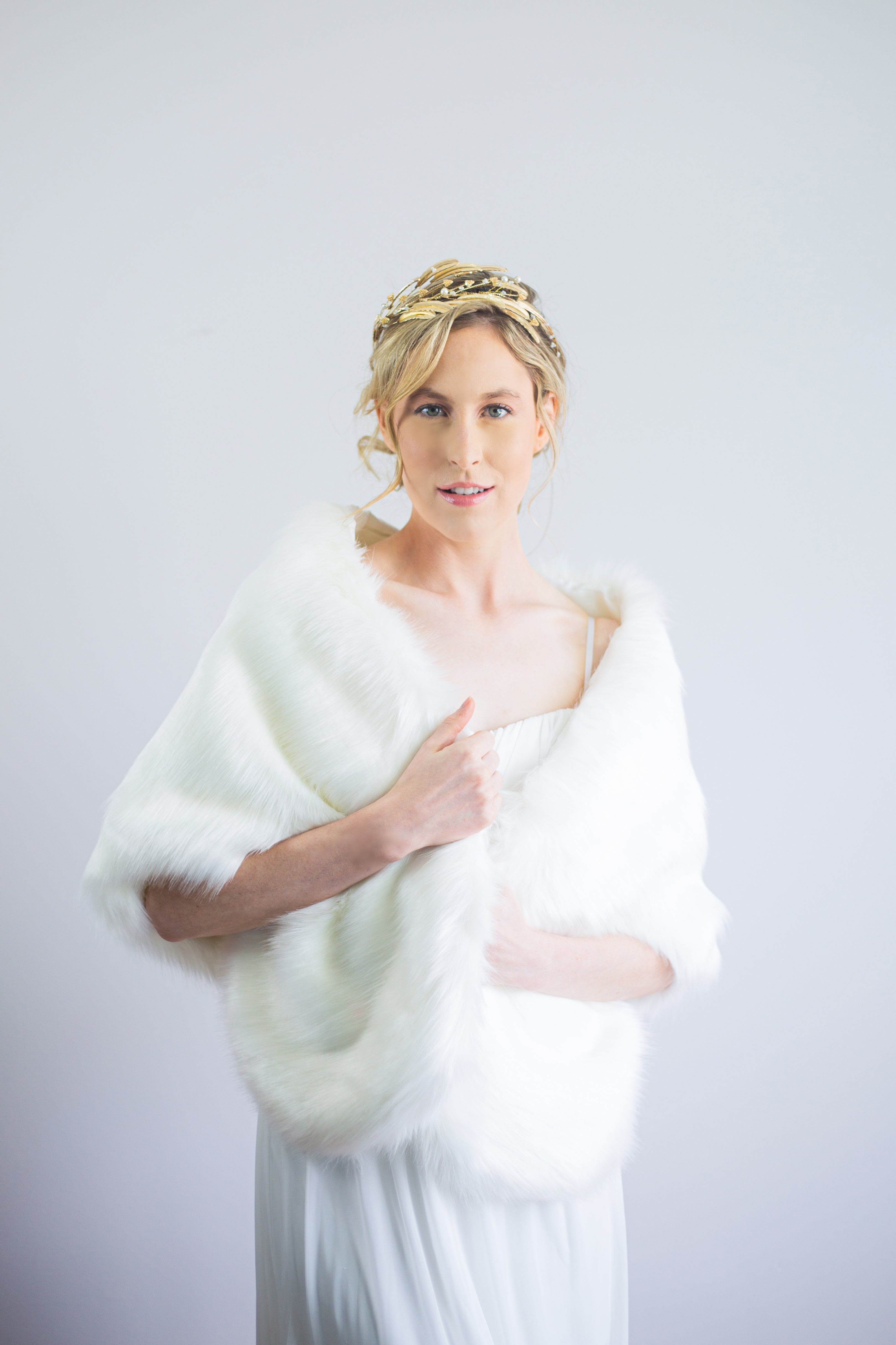 Ivory White Fur Shawl - Butterfly Ivy03 - Elegant Winter Wrap for Women - Perfect for Parties, Weddings & Cold Weather Fashion