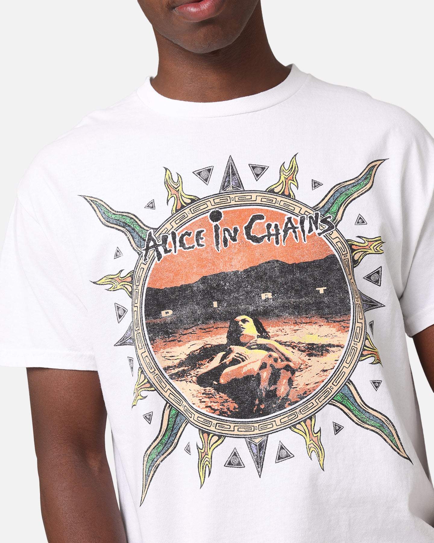 Alice In Chains Flames Vintage T-Shirt - White Retro Band Tee for Concerts & Casual Wear