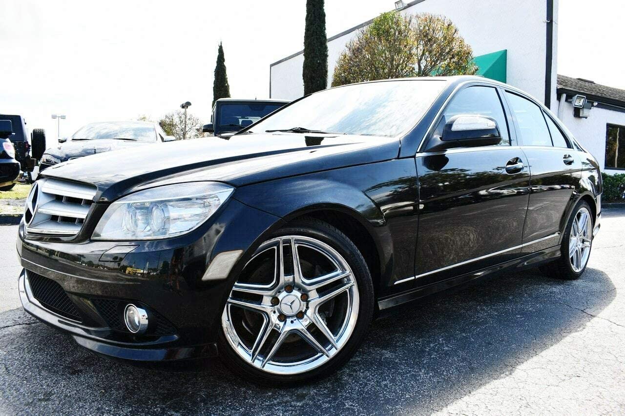 Clear Lens Front Side Marker Housings for 2008-2011 Mercedes W204 Pre-LCI C-Class - Perfect for Custom Lighting & Car Upgrades