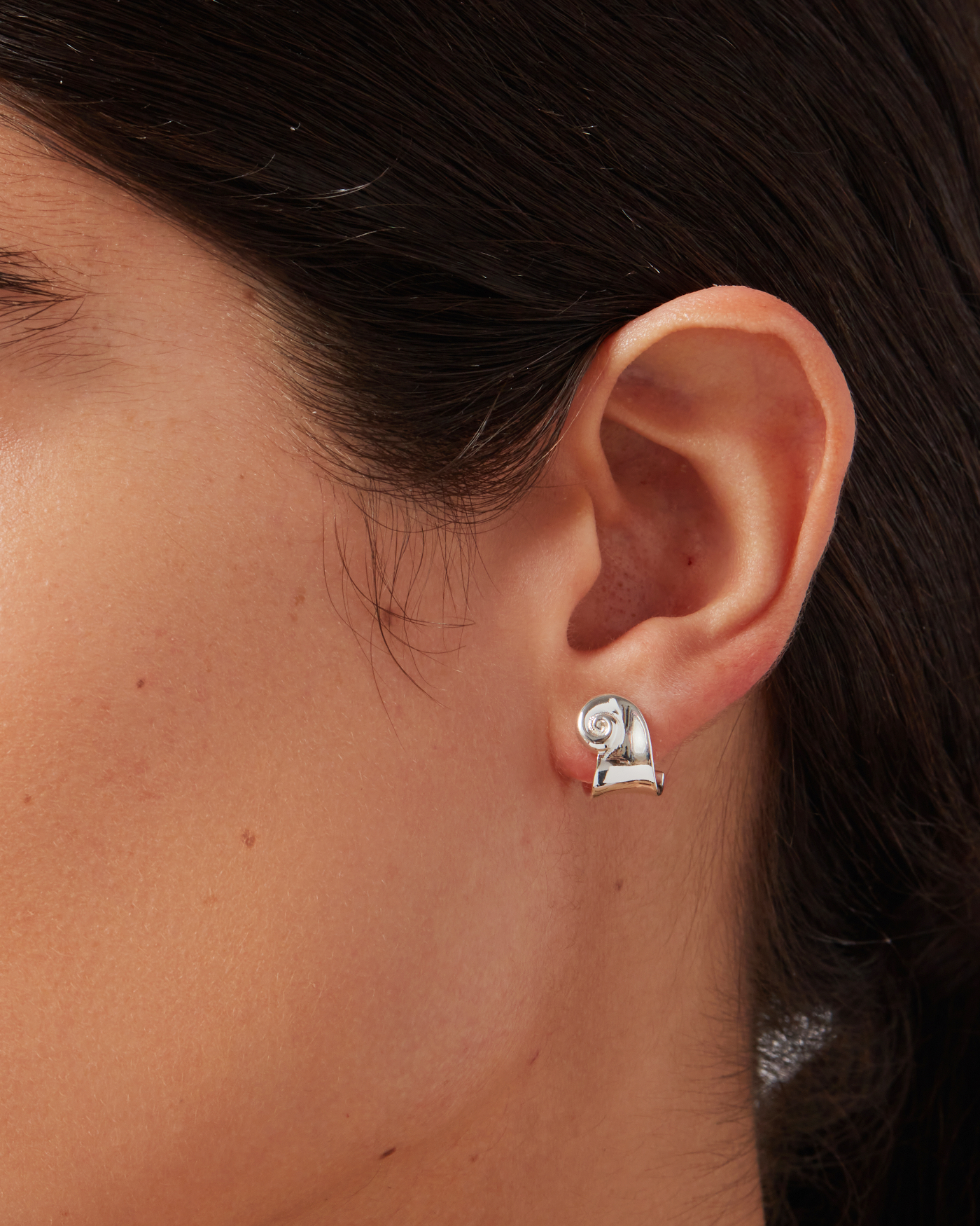 Dylan Huggie Hugging Earrings for Women - Minimalist Gold Hoop Earrings for Everyday Wear - Perfect for Gifts, Work, and Casual Outings