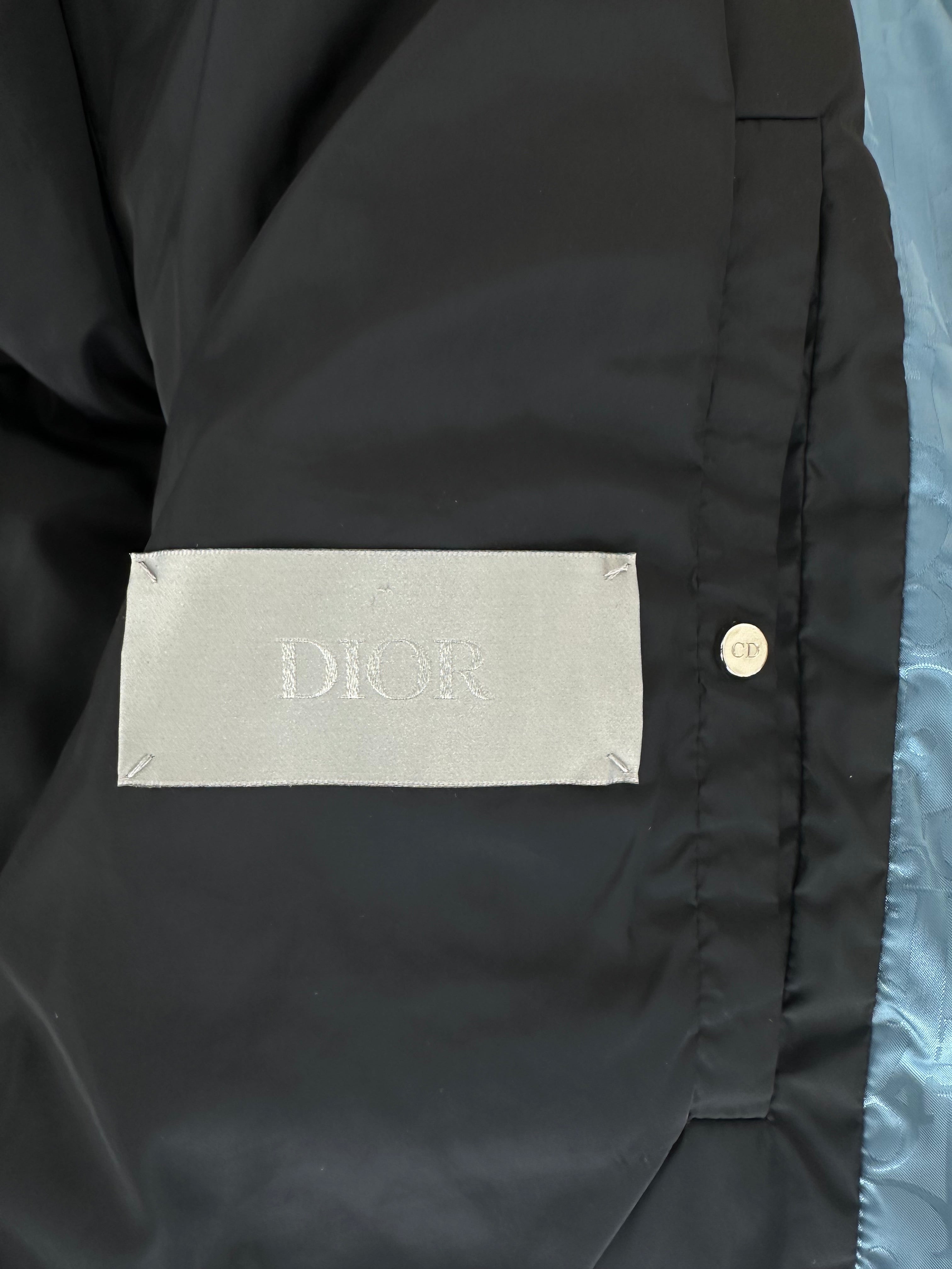 Dior Blue Oblique Puffer Jacket for Women - Winter Warm Quilted Down Coat | Fashionable Outerwear for Cold Weather & Outdoor Activities