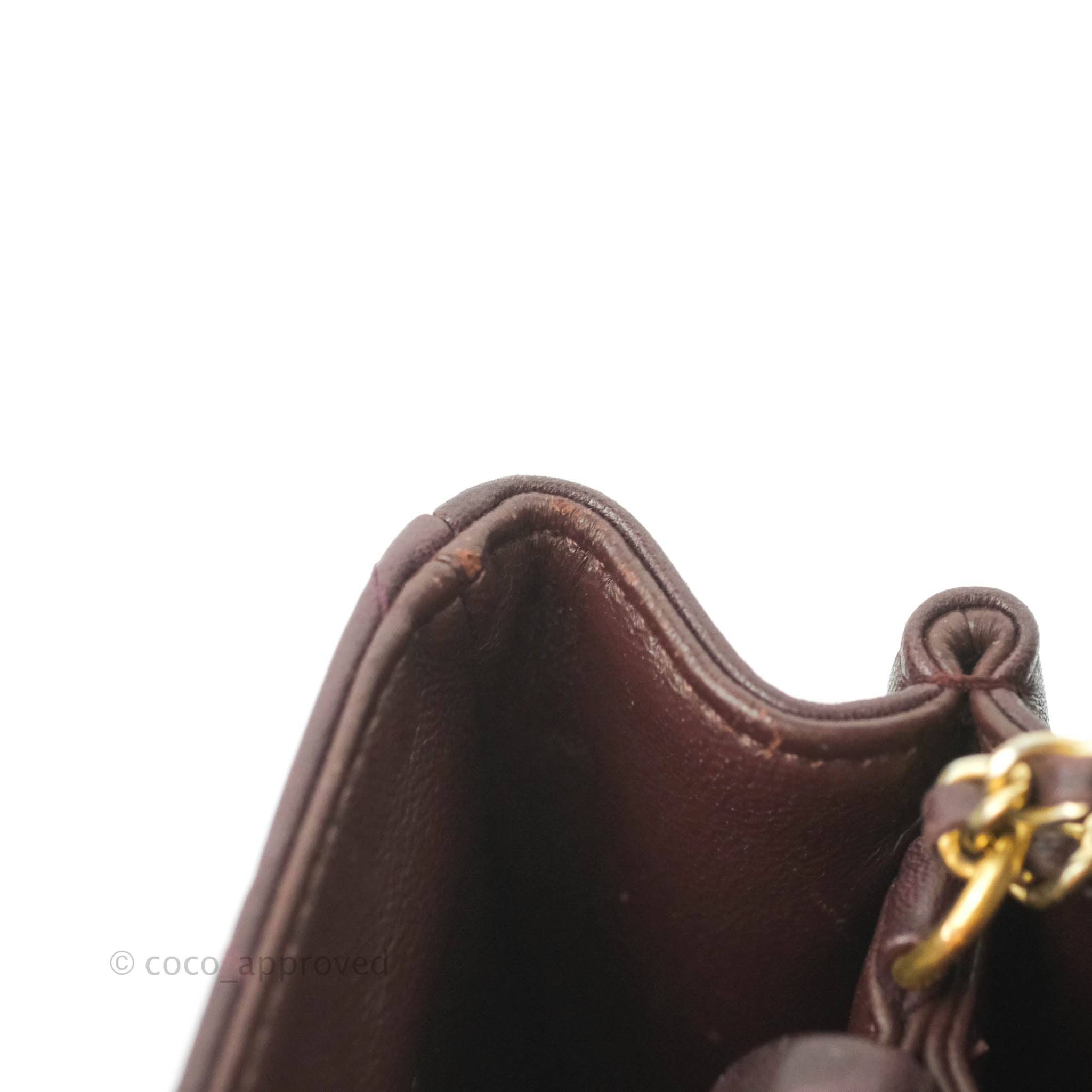 Chanel CC Signature Flap Bag in Diagonal Burgundy Calfskin with Aged Gold Hardware - Luxury Crossbody Purse for Women, Perfect for Date Night & Special Occasions