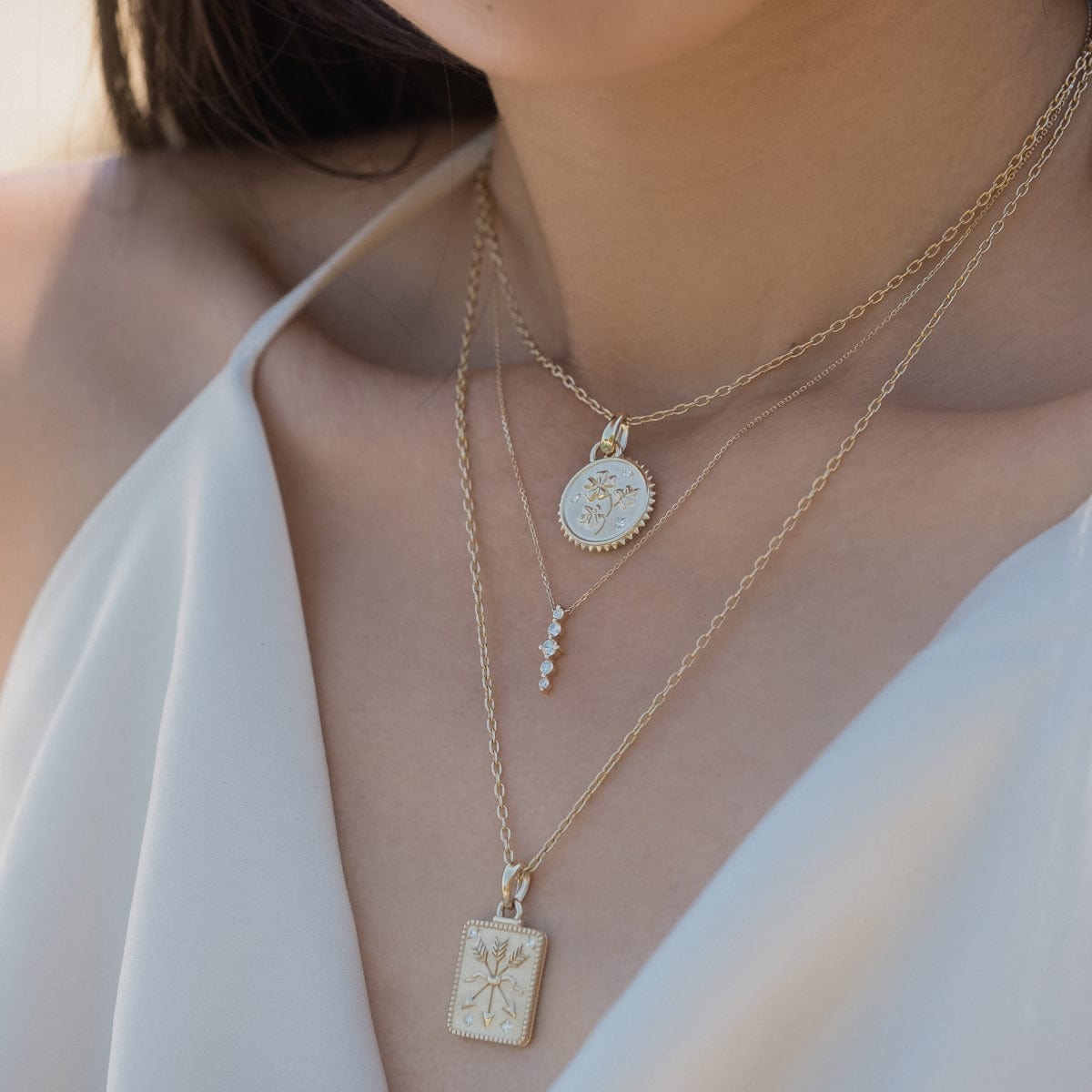 Strength Medallion Necklace for Men & Women - Motivational Jewelry for Daily Wear, Workout & Spiritual Protection