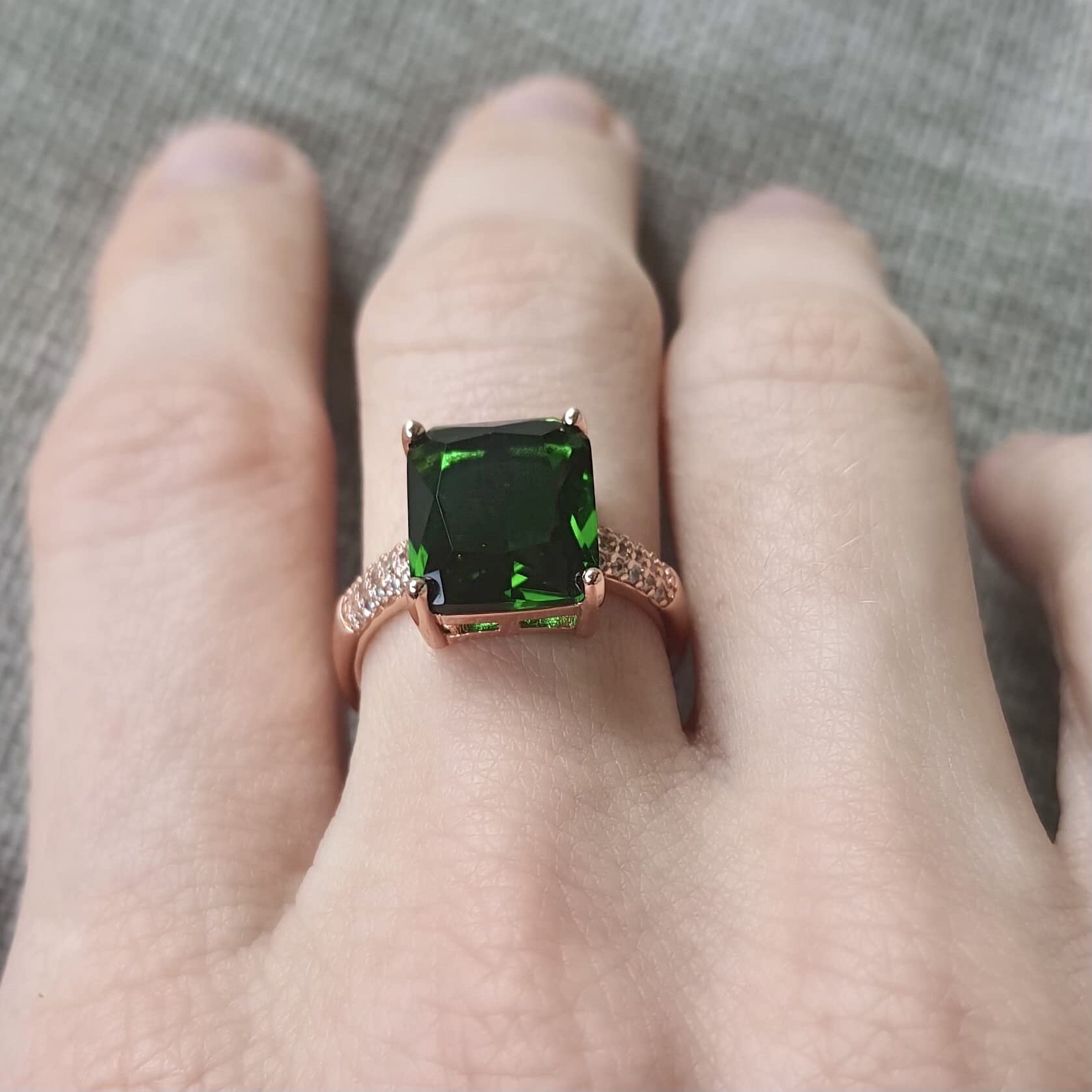16K Rose Gold Green Stone Talisman Ring for Women - Good Luck, Money & Dream Jewelry, Rectangular Birthstone Ring for Psychic Protection | Perfect for Spiritual Healing, Meditation & Positive Energy