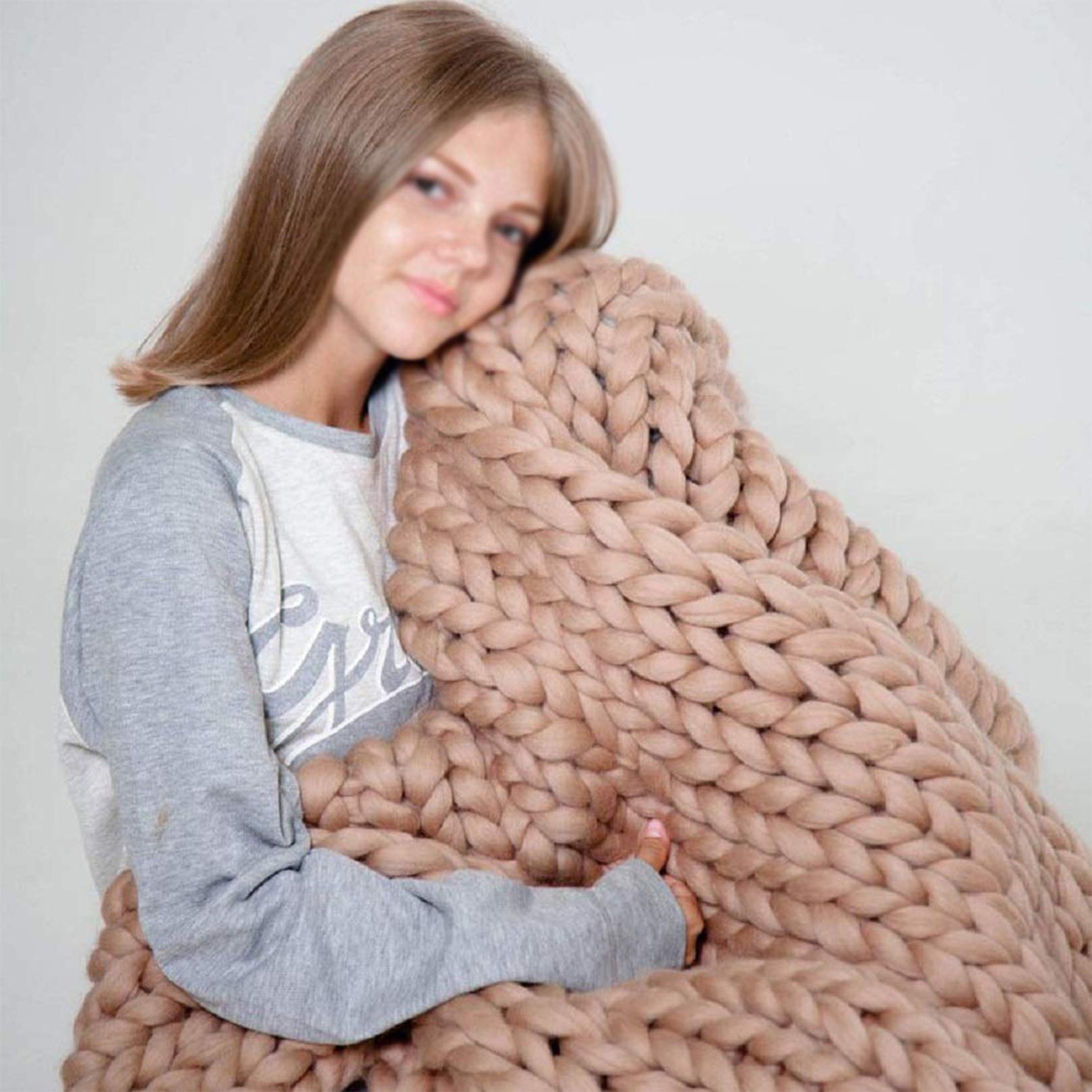 Chunky Knit Blanket - Handmade Soft Warm Throw for Sofa & Couch, Large Cozy Knitted Blanket (50x60 Inches, Brown) - Perfect for Living Room, Bedroom & Winter Snuggling