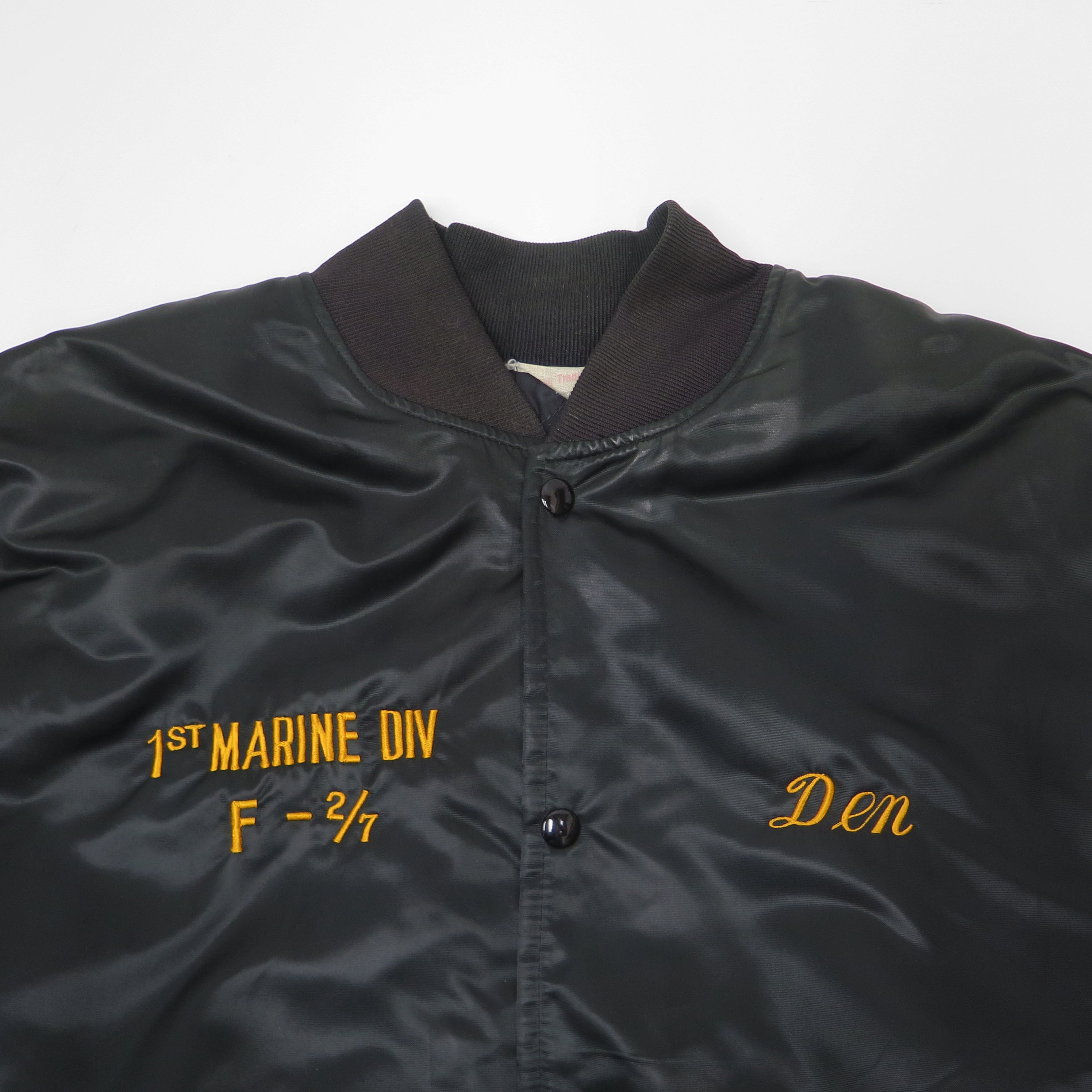 Vietnam Veteran USMC 1966/67 Tour Bomber Jacket - 1st Marine Division Souvenir - Size Large - Military Collectible & Patriotic Gift for Veterans Day, Memorial Day, and Historical Reenactments