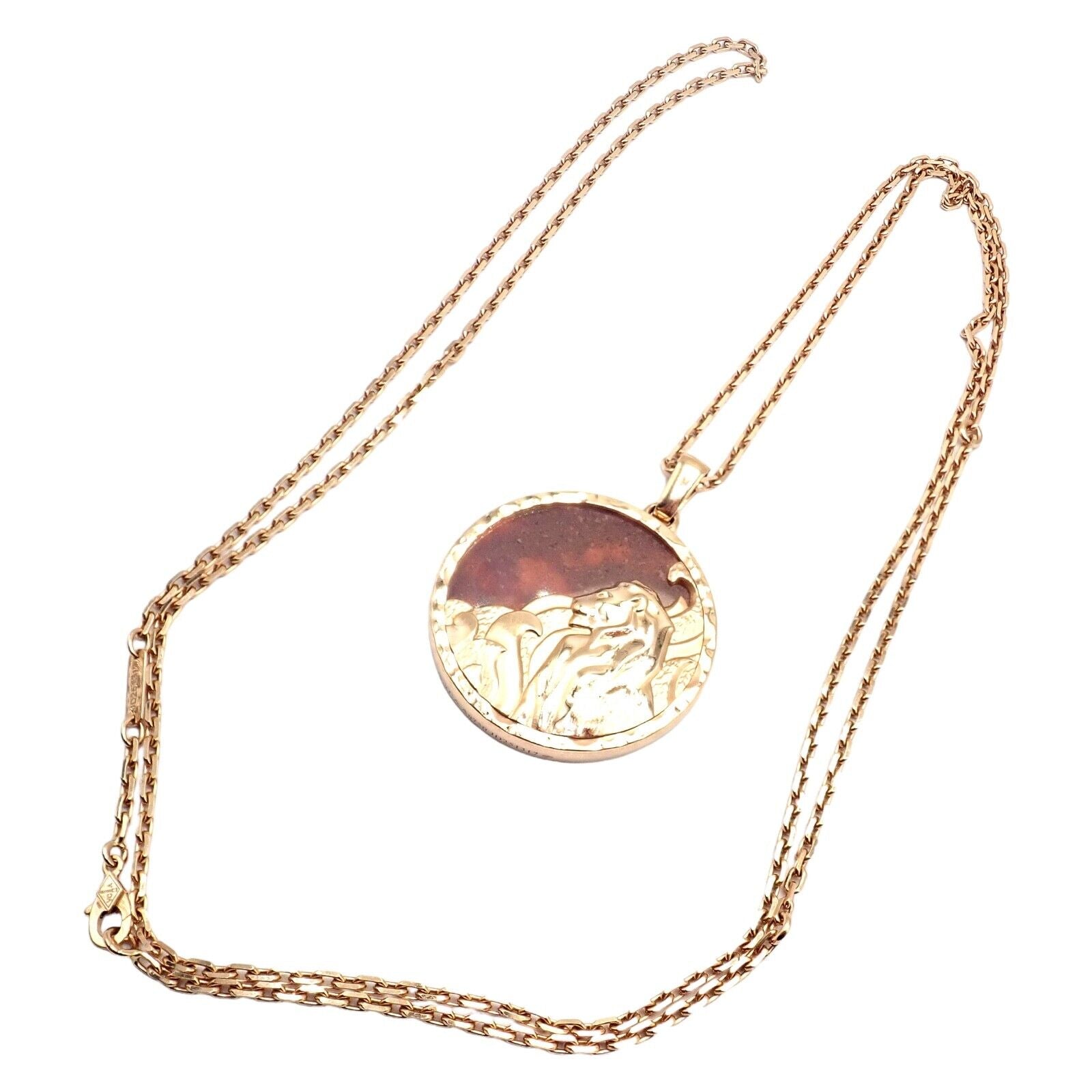 Van Cleef & Arpels 18K Rose Gold Leo Zodiac Pendant Necklace with Red Jasper - Authentic with Certificate - Perfect for Birthdays, Anniversaries & Luxury Gifts