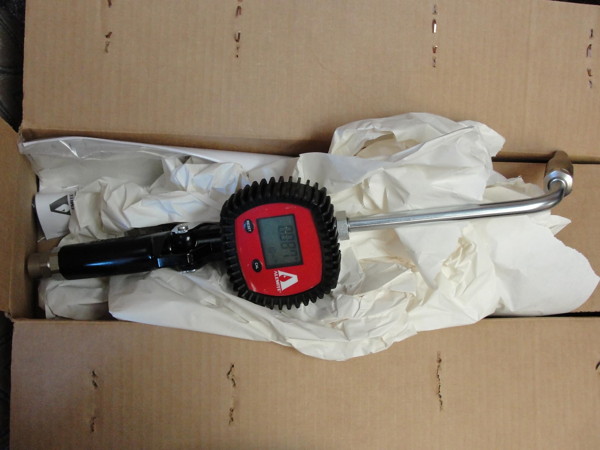 ALEMITE 3670 Electronic Hand Oil Meter - Precision Lubrication Tool for Industrial Machinery & Automotive Maintenance