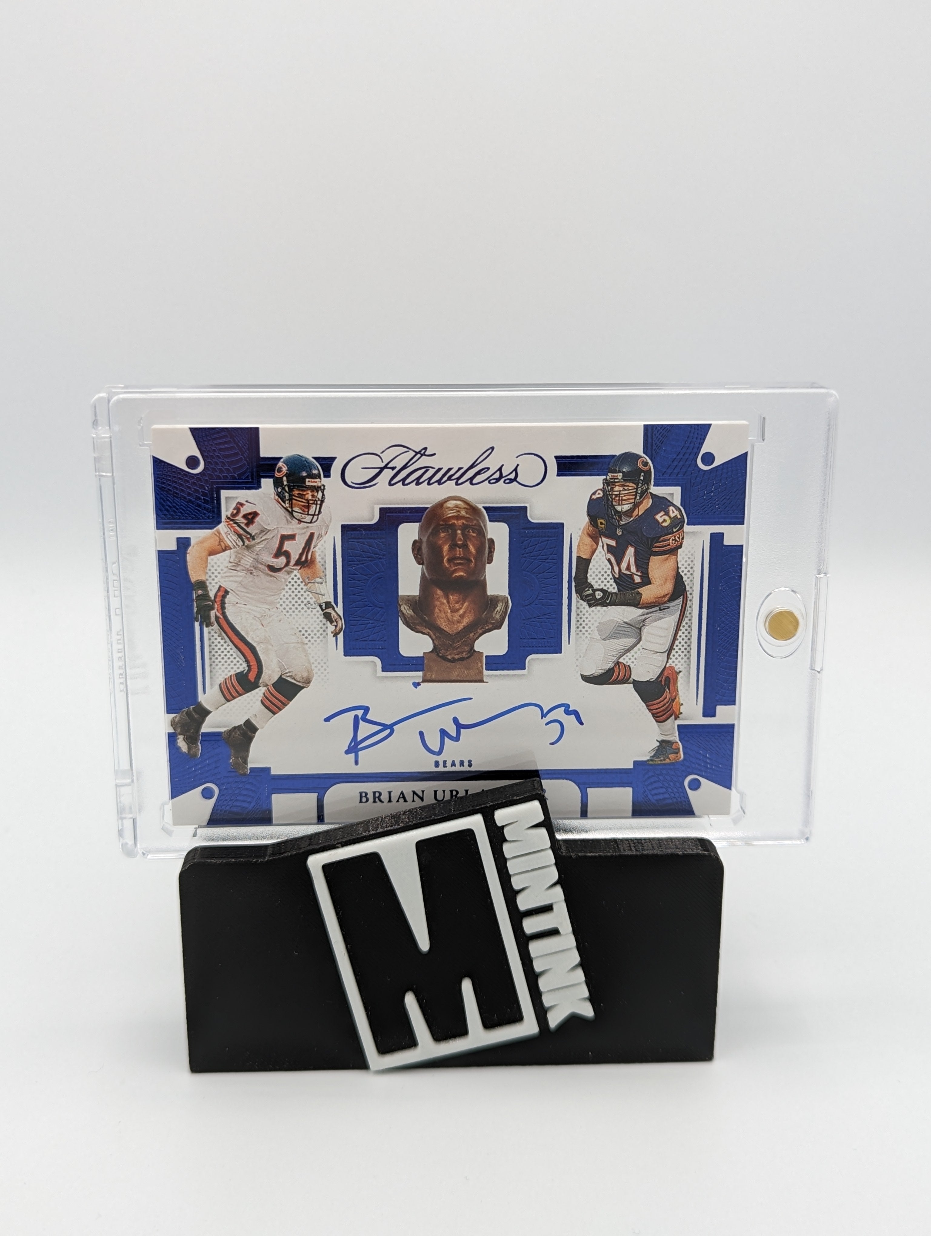 2022 Panini Flawless Sapphire Brian Urlacher Autograph 3/5 #CP BU - Rare Football Trading Card for Collectors & Sports Memorabilia Enthusiasts
