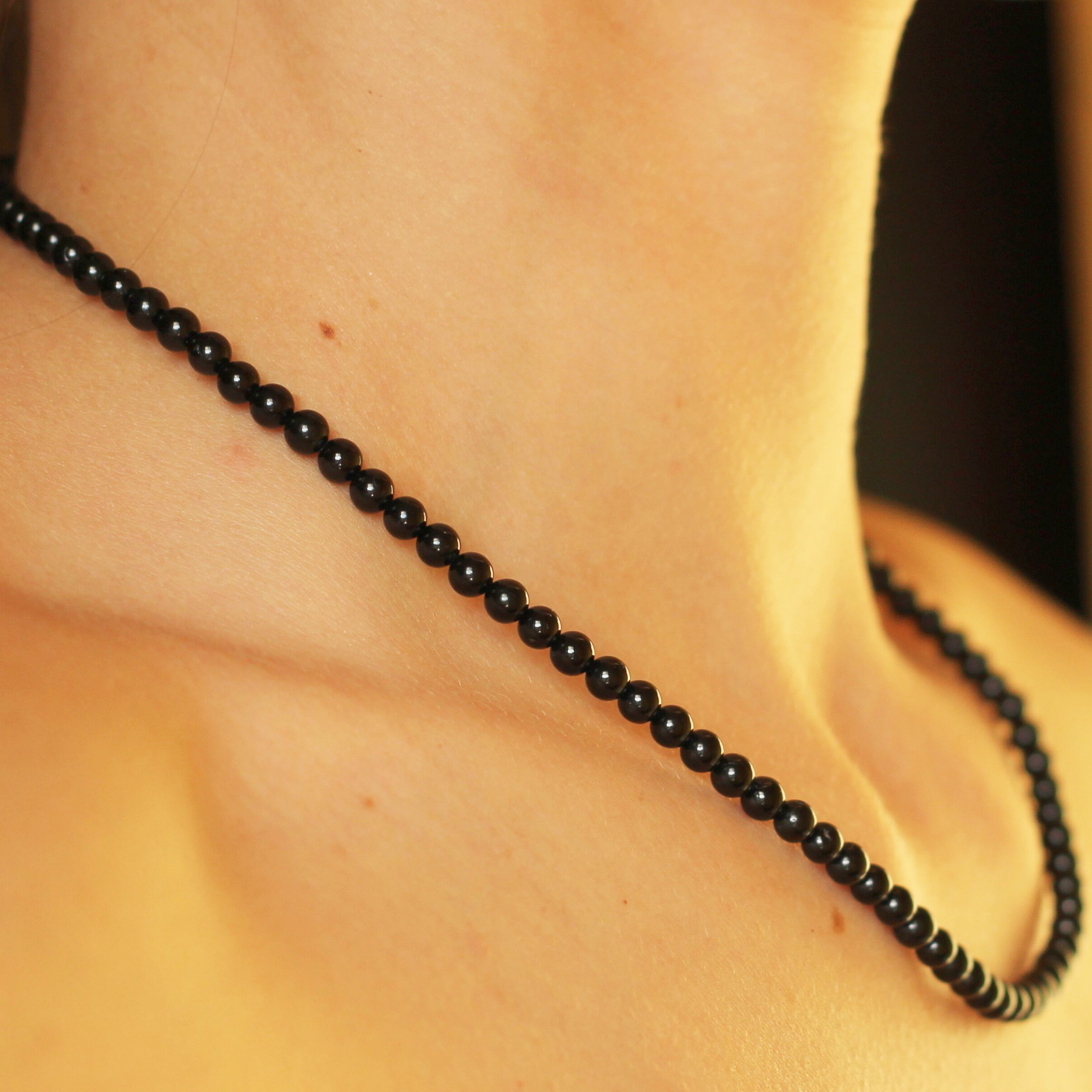 Black Tourmaline Beaded Necklace - Mini Healing Crystal Jewelry for Women - Protection & Positive Energy - Perfect for Meditation, Yoga & Everyday Wear