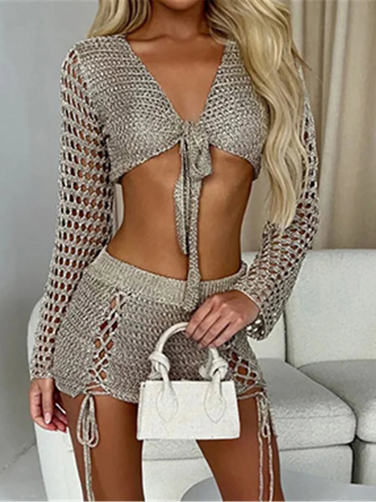 GRAY