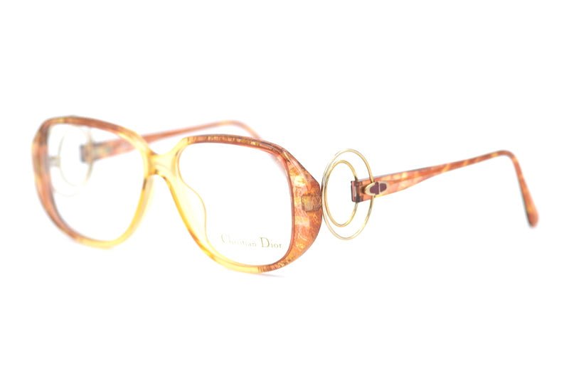 Christian Dior 2572 30 Sunglasses - Luxury Designer Shades for Women - UV Protection & Fashion Statement - Perfect for Beach, Driving & Outdoor Activities
