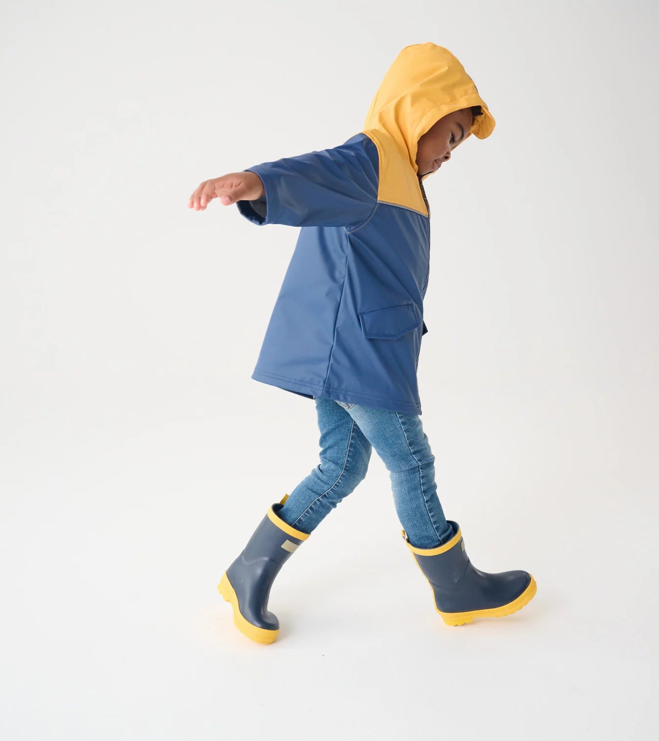 Hatley Yellow/Navy Zip Up Mariner Rain Jacket for Kids - Waterproof Windbreaker with Hood for Outdoor Play & School - Perfect for Rainy Days & Spring Weather