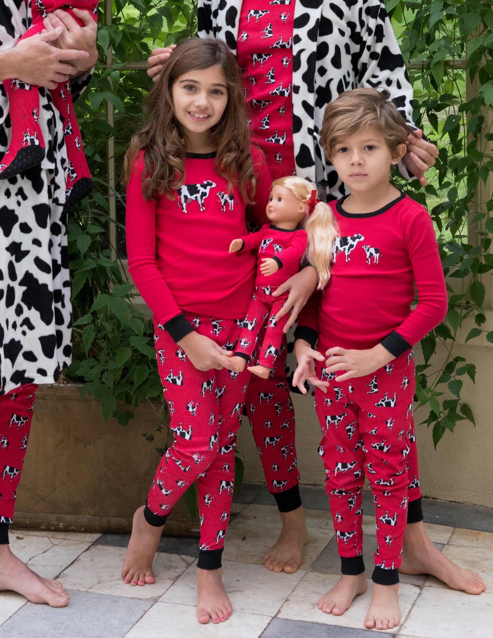 Matching Girl and Doll Cow Print Pajama Set - Cute & Comfortable Mother-Daughter Sleepwear for Family Photos & Playtime