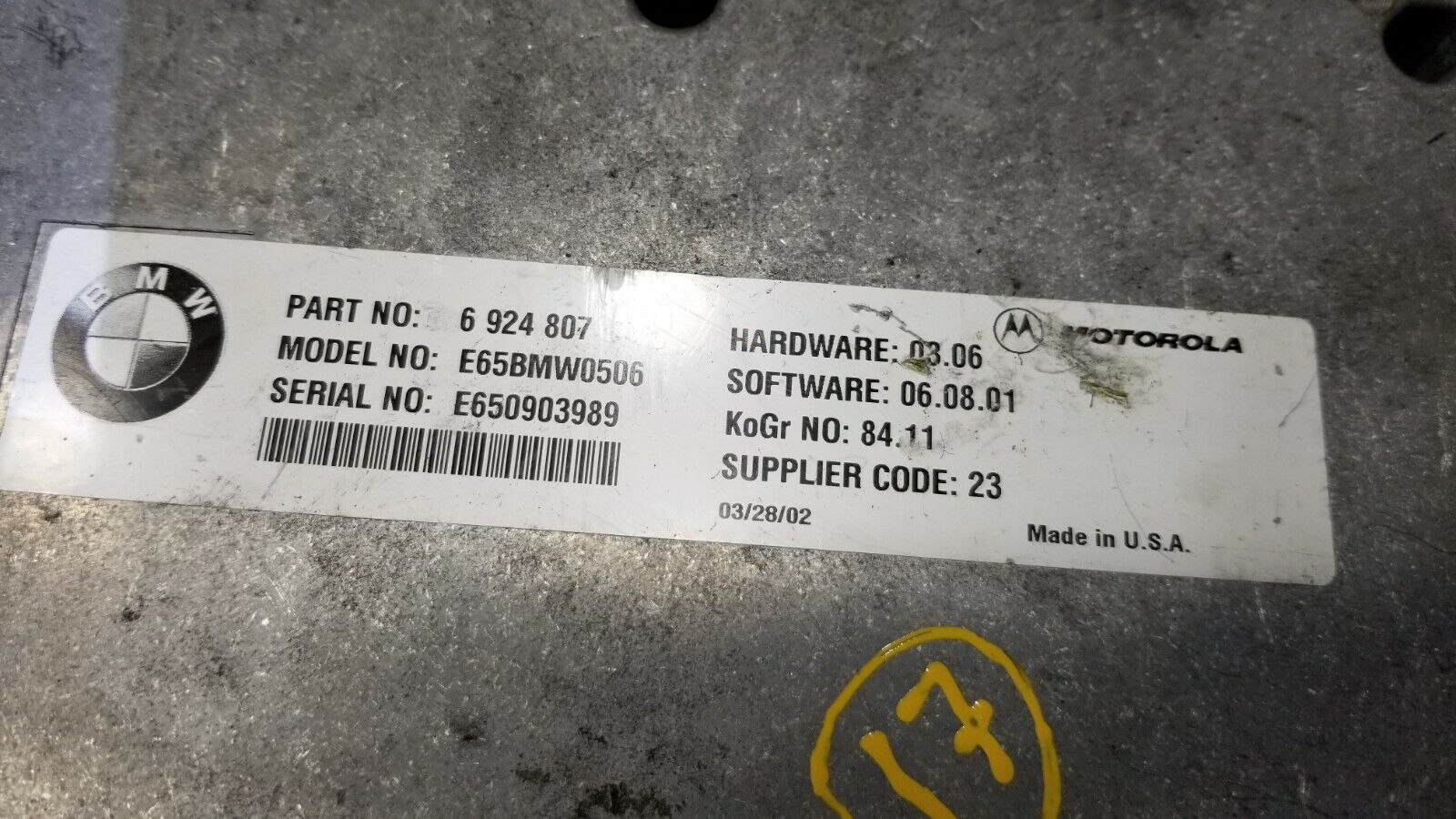 02 03 04 05 BMW 745i E65 Phone Communication Control Module 6924807 OEM N17 - Genuine Replacement Part for Hands-Free Calling & Bluetooth Connectivity