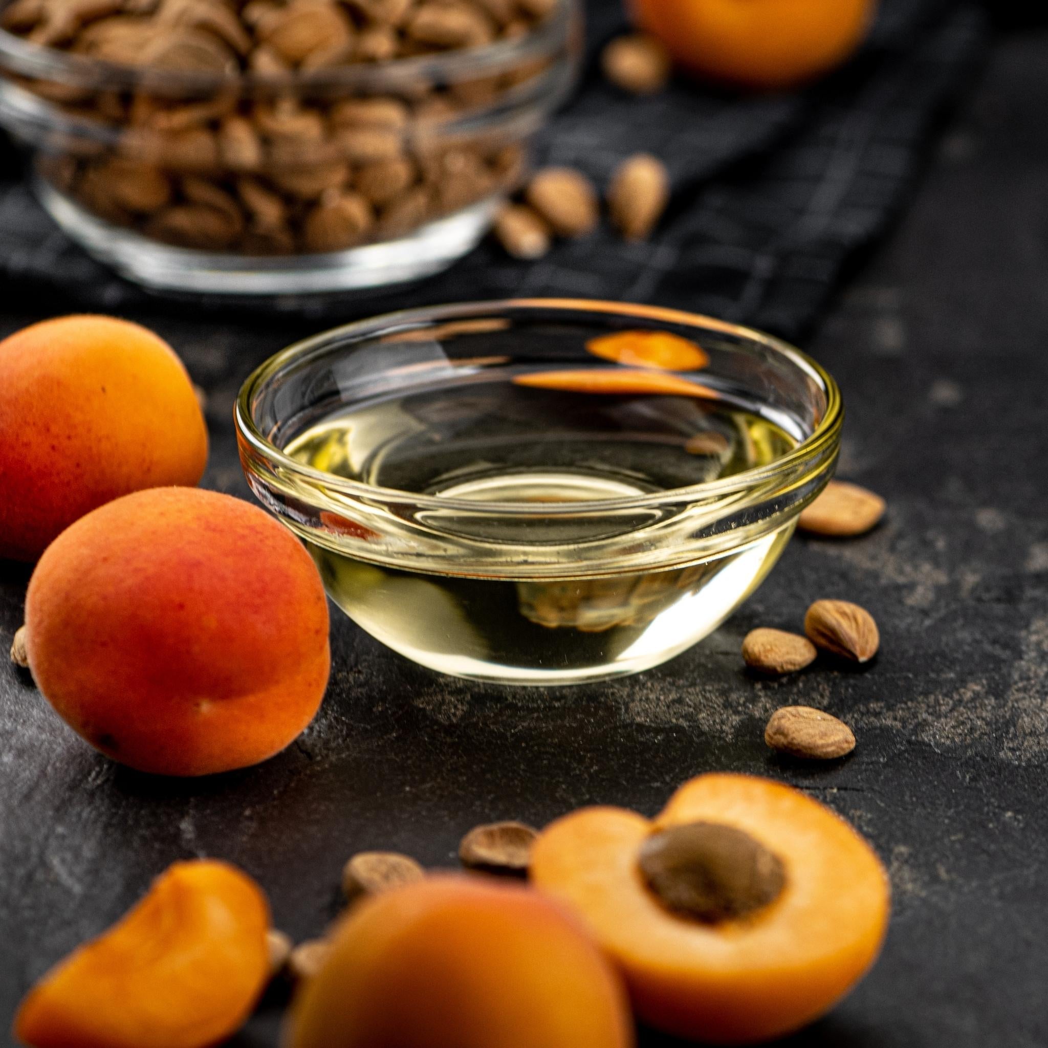 Organic Apricot Kernel Carrier Oil for Skin & Hair - Cold Pressed, 100% Pure, Natural Moisturizer - Perfect for Massage, Aromatherapy & DIY Beauty Recipes