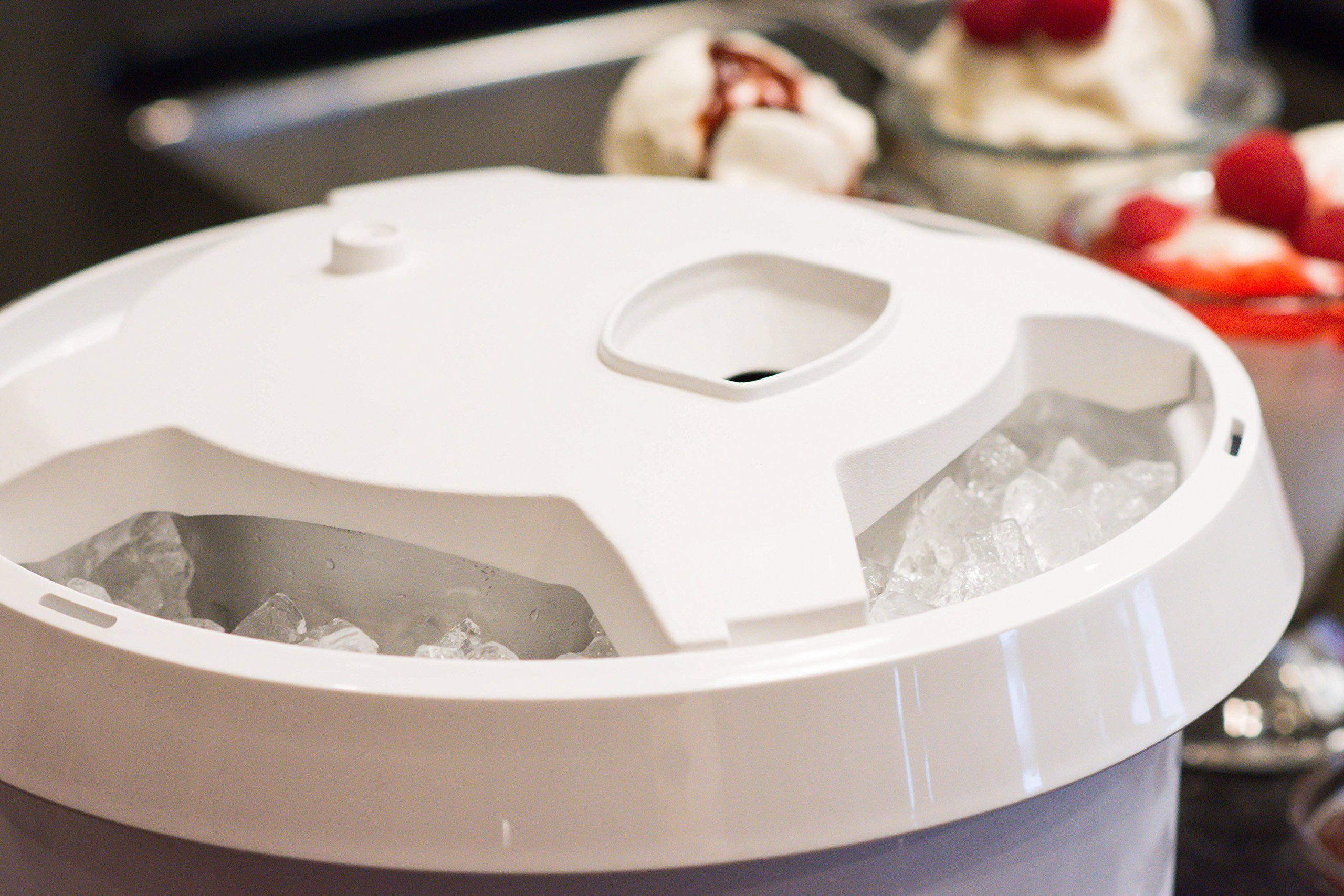 Bosch Universal Plus & NutriMill Artiste Ice Cream Maker Attachment - Homemade Frozen Yogurt & Gelato Maker for Kitchen Mixers | Perfect for Parties, Desserts & Family Treats