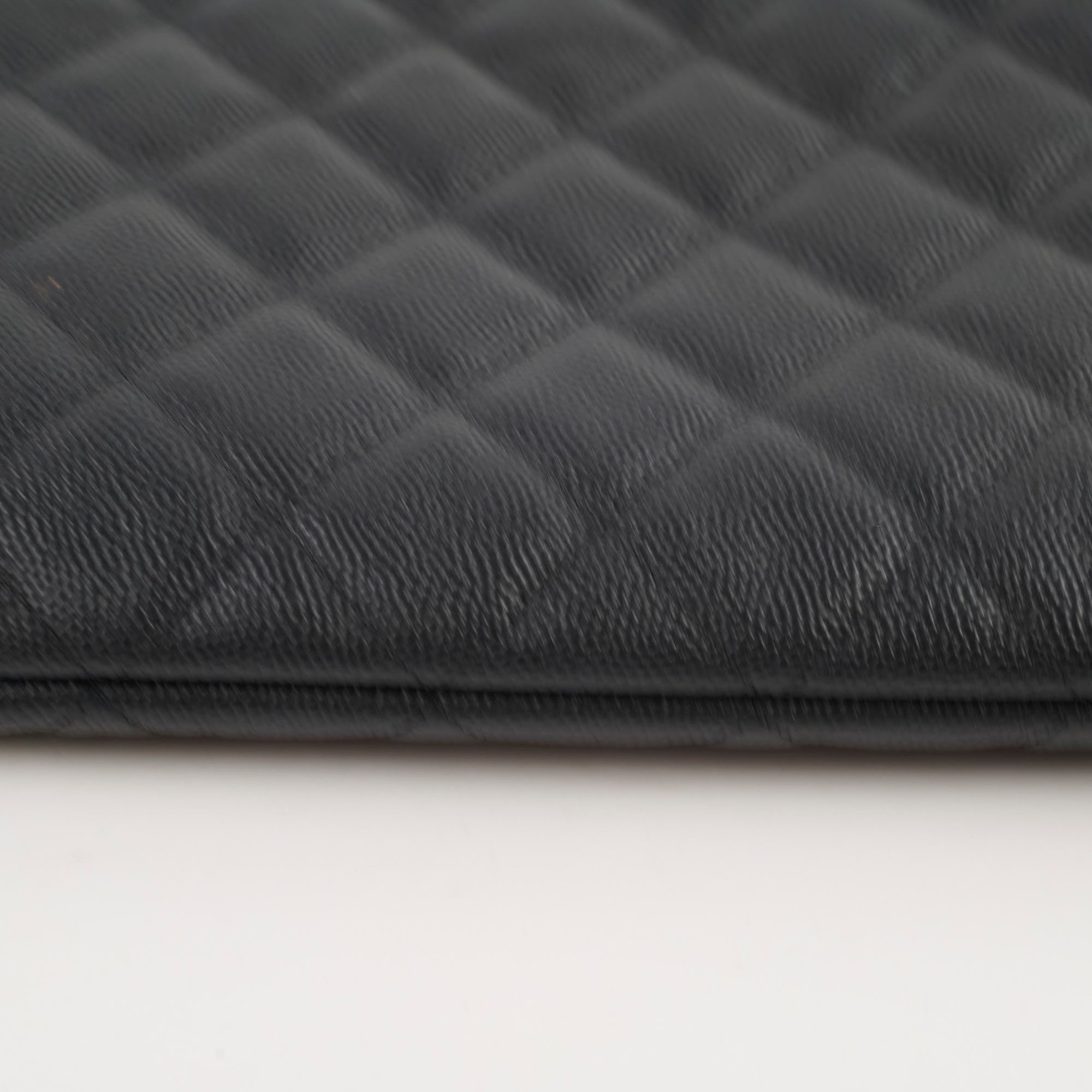 Chanel Caviar Quilted O-Case Clutch Bag in Black | Luxury Designer Crossbody Purse for Women | Perfect for Evening Events, Parties & Special Occasions