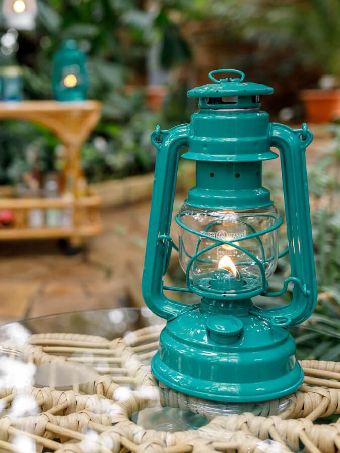Feuerhand Baby Special 276 Hurricane Lantern - Vintage Outdoor Camping Light for Emergency, Garden, Patio & Power Outages