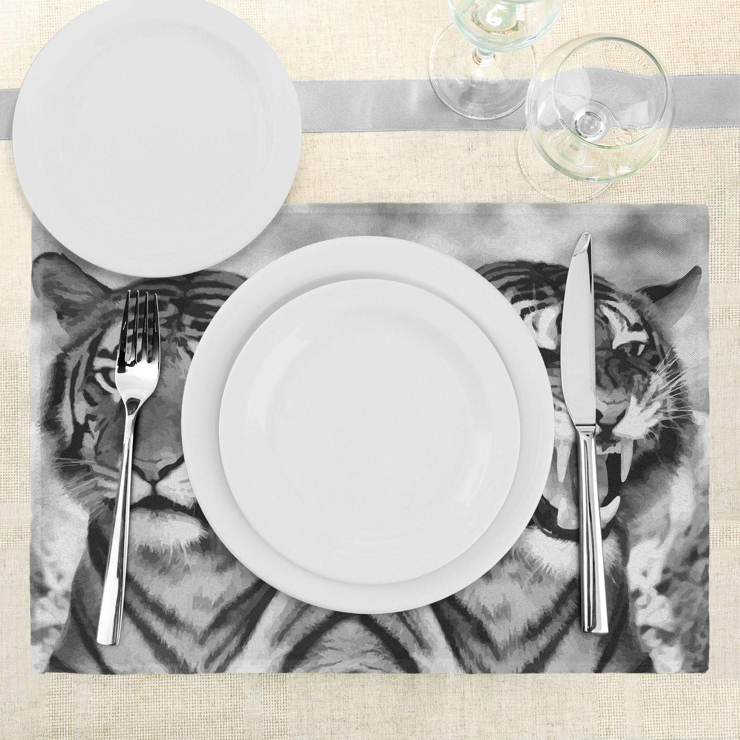 Ambesonne Savannah Cat Placemats Set of 4 - Fierce Wildlife Design with Mirror Images & Sharp Teeth - Washable Fabric Table Mats for Dining Room - Standard Size Pale Grey & Black - Perfect for Dinner Parties, Holiday Gatherings & Animal Lover Home Decor