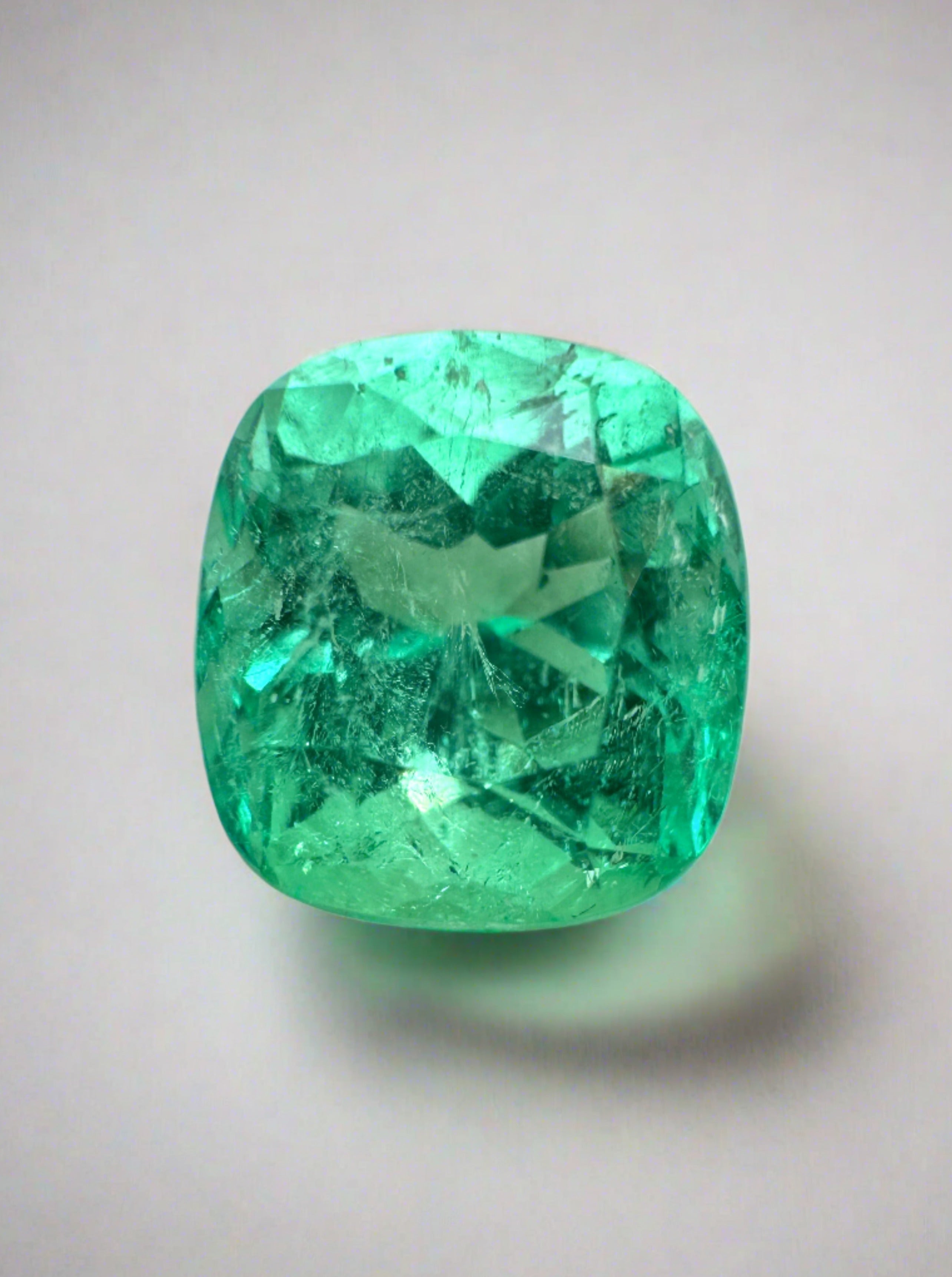 3.25 Carat Natural Colombian Loose Emerald - Cushion Cut, Lustrous Yellowish Green Gemstone for Jewelry Making & Engagement Rings