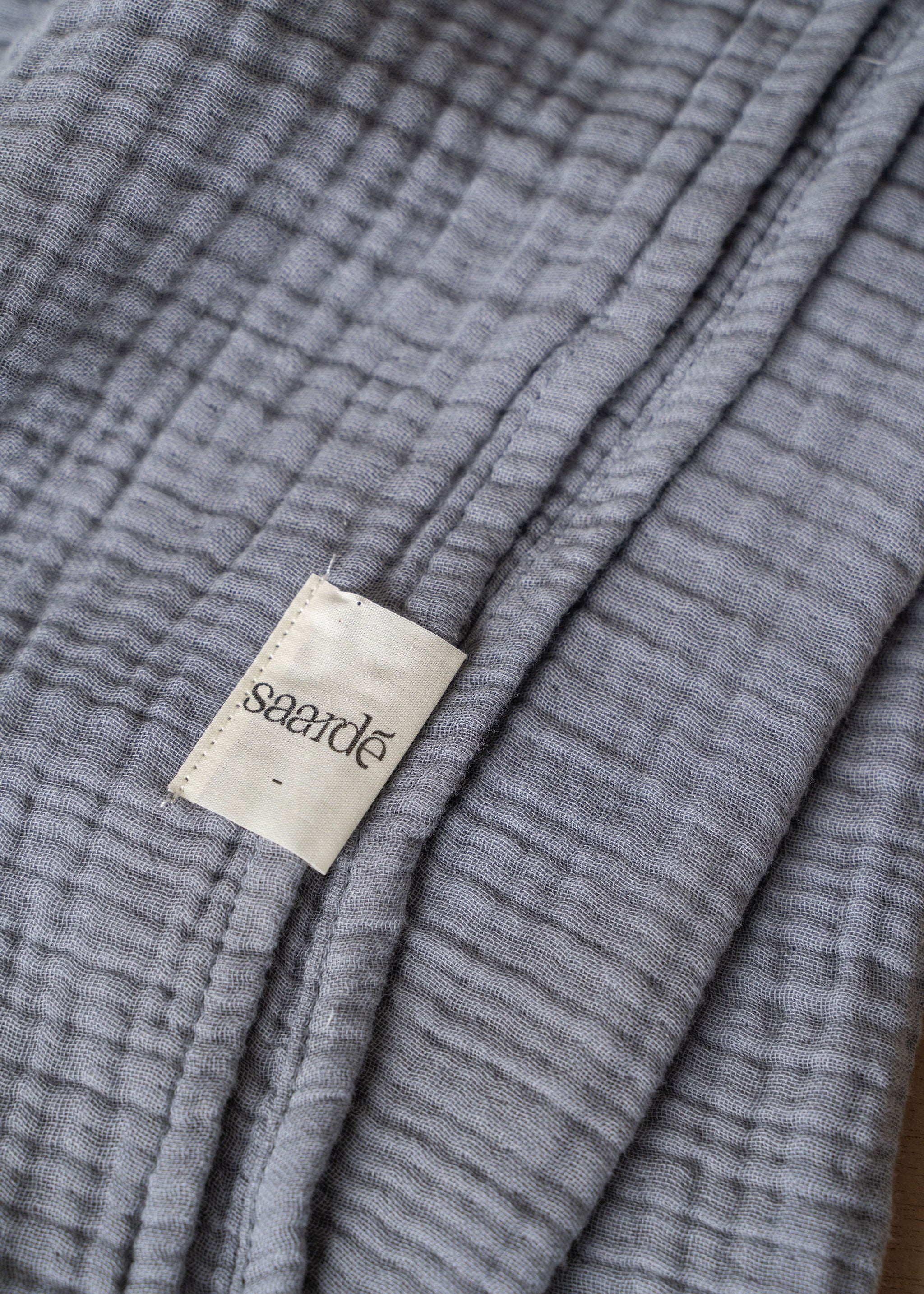 Premium Enes Cotton Bed Cover - Soft & Breathable Pale Grey King Size - Perfect for Cozy Bedrooms & Guest Rooms